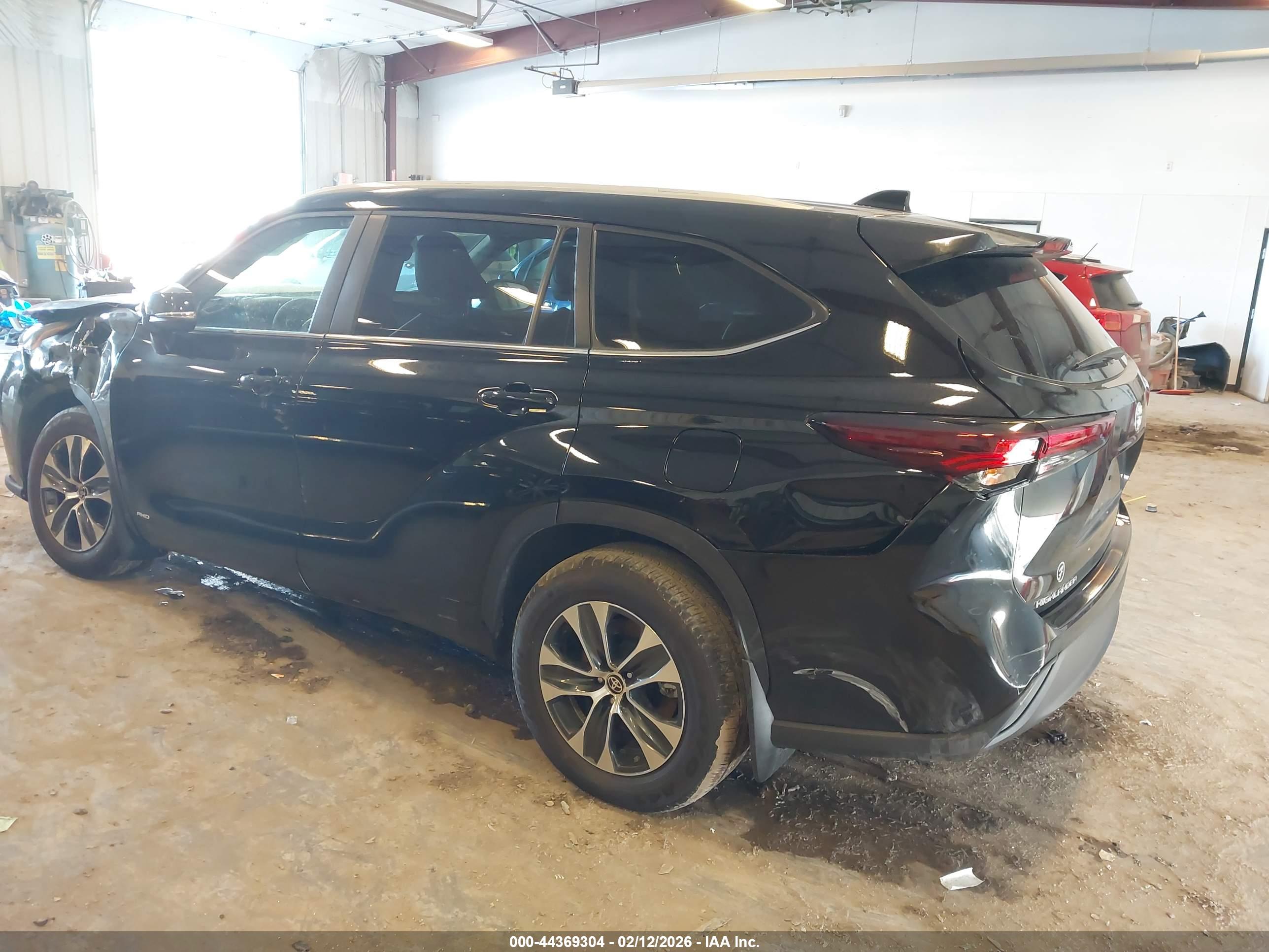 TOYOTA HIGHLANDER image 3