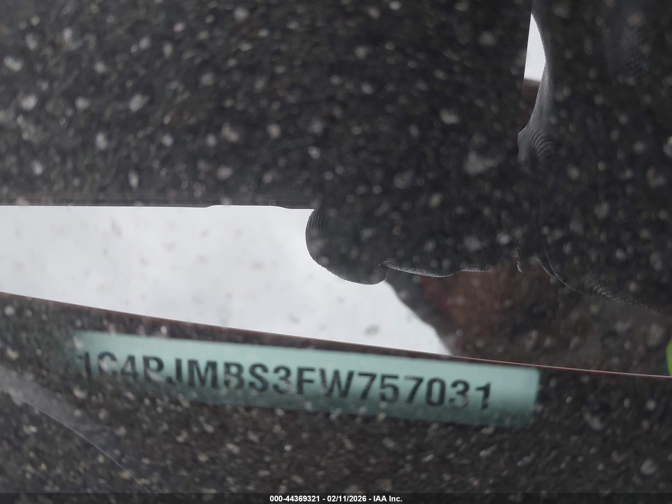 JEEP CHEROKEE image 9