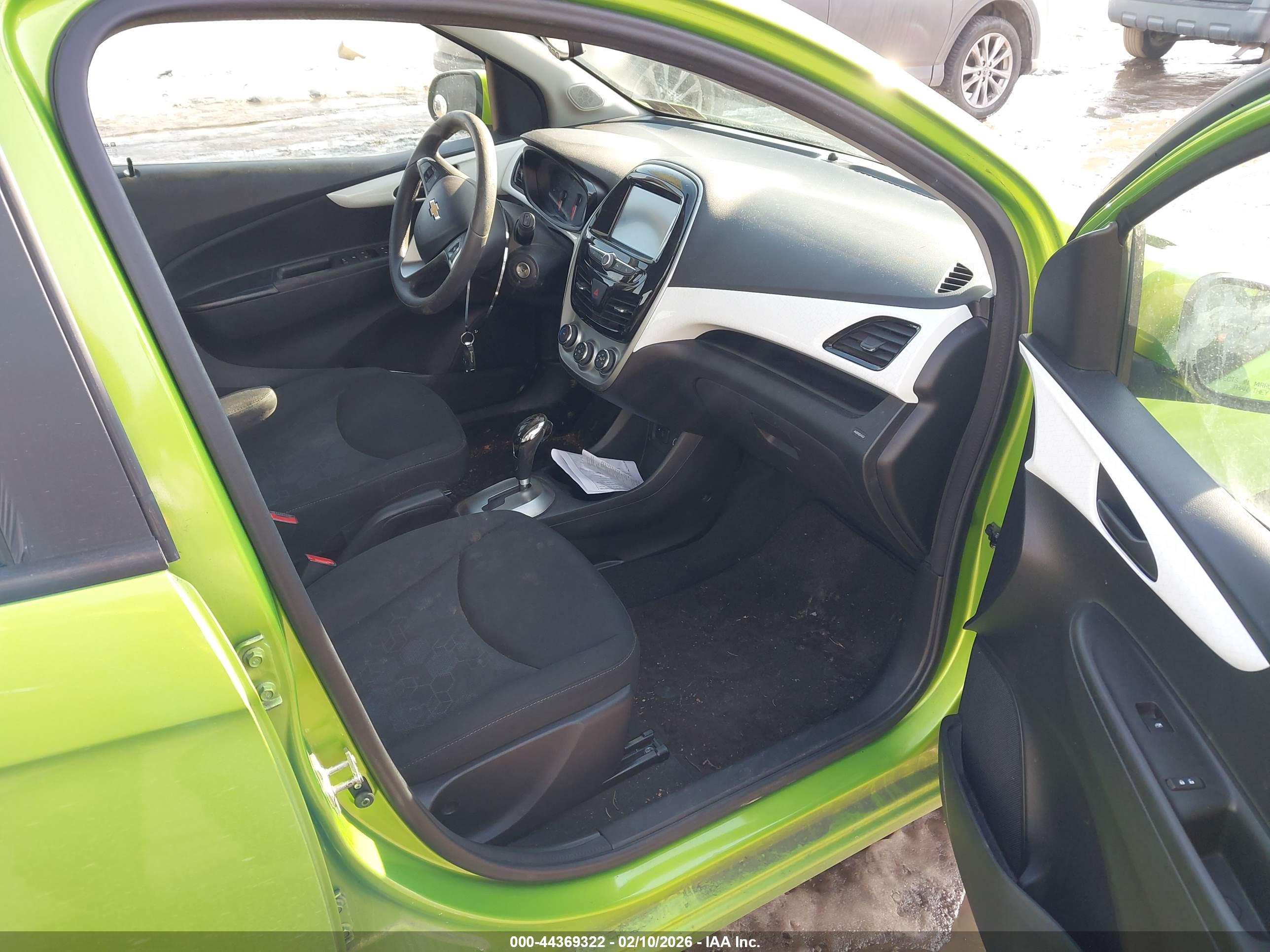 CHEVROLET SPARK image 5