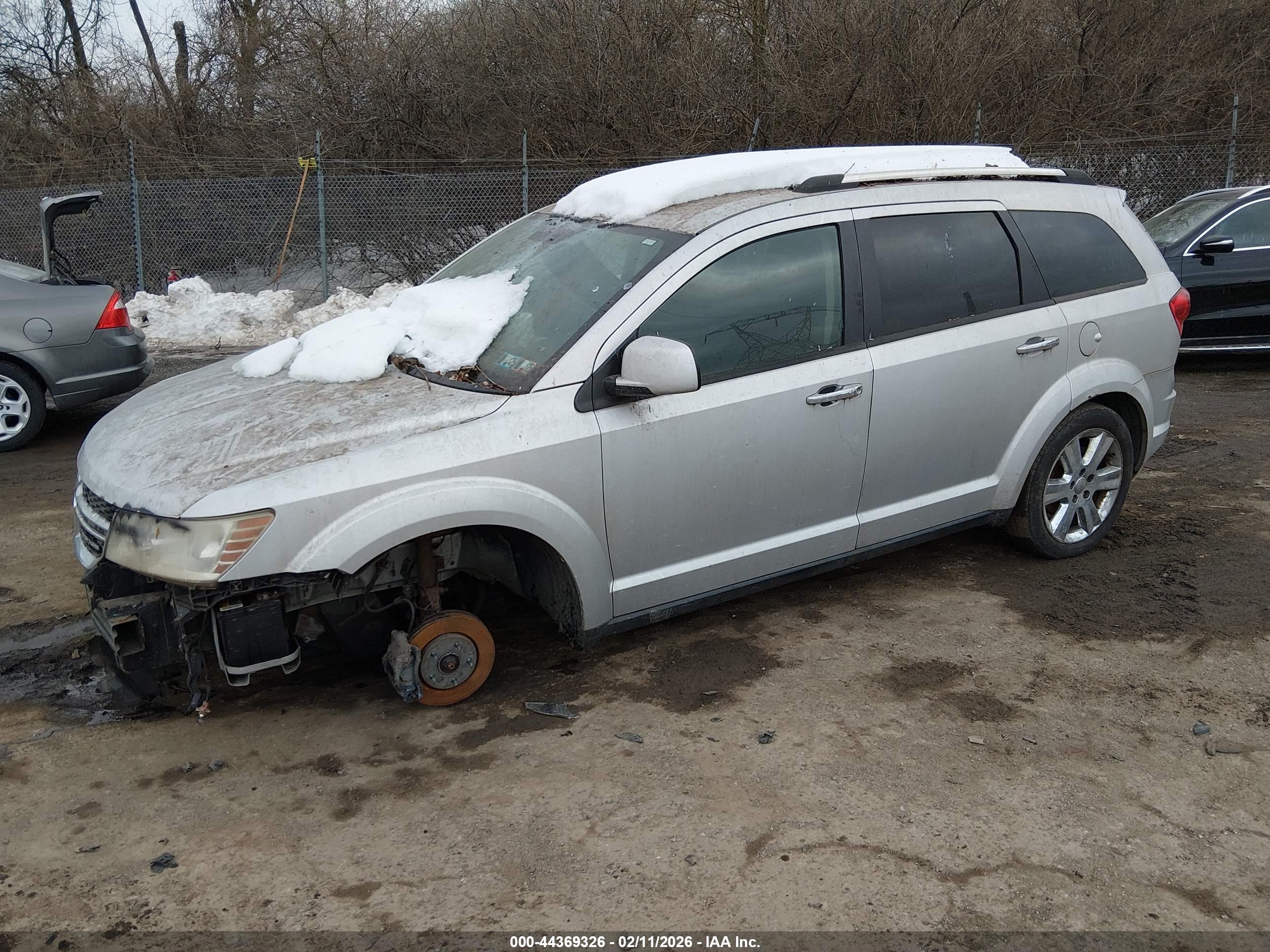 DODGE JOURNEY image 2