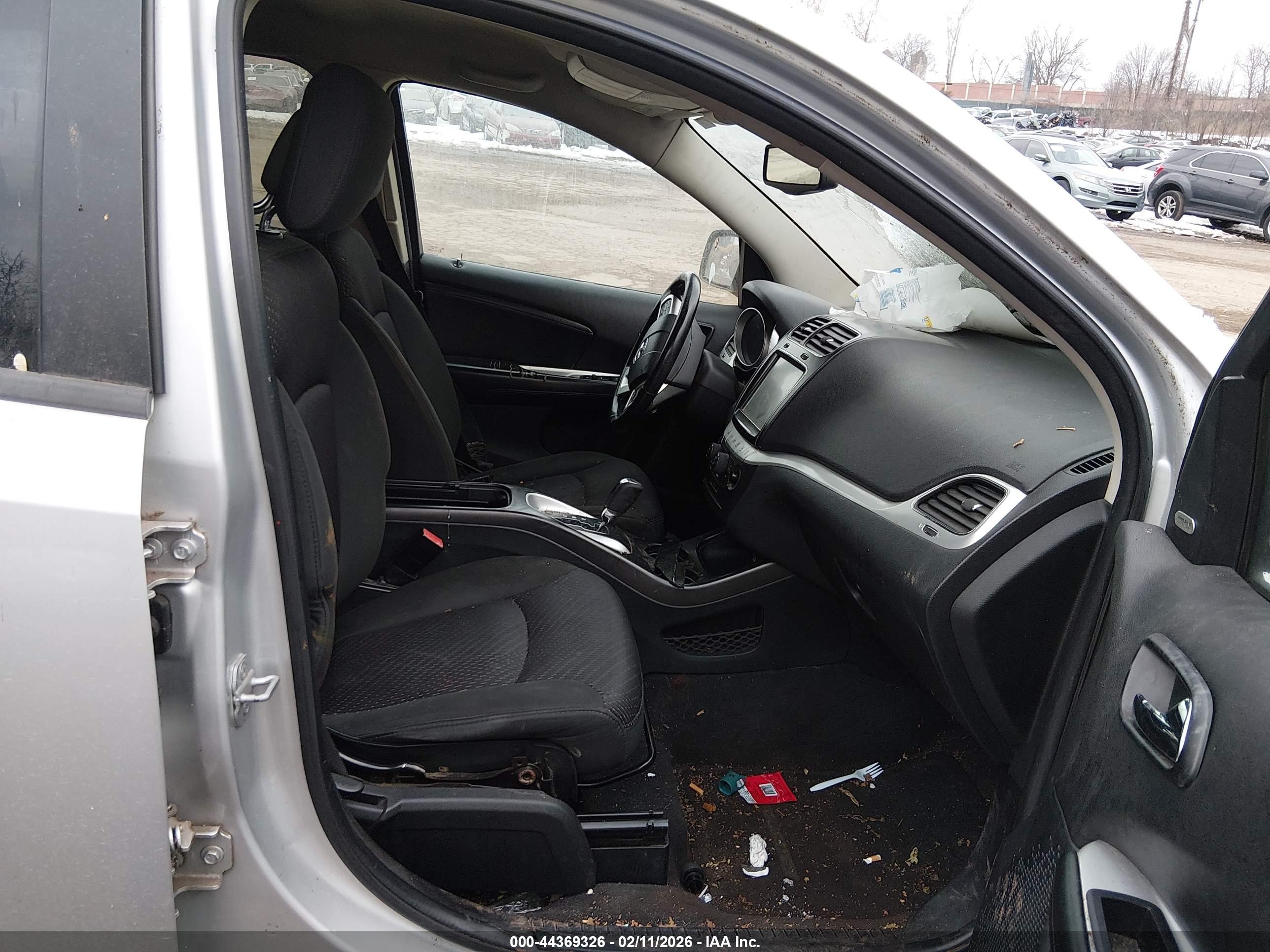 DODGE JOURNEY image 5