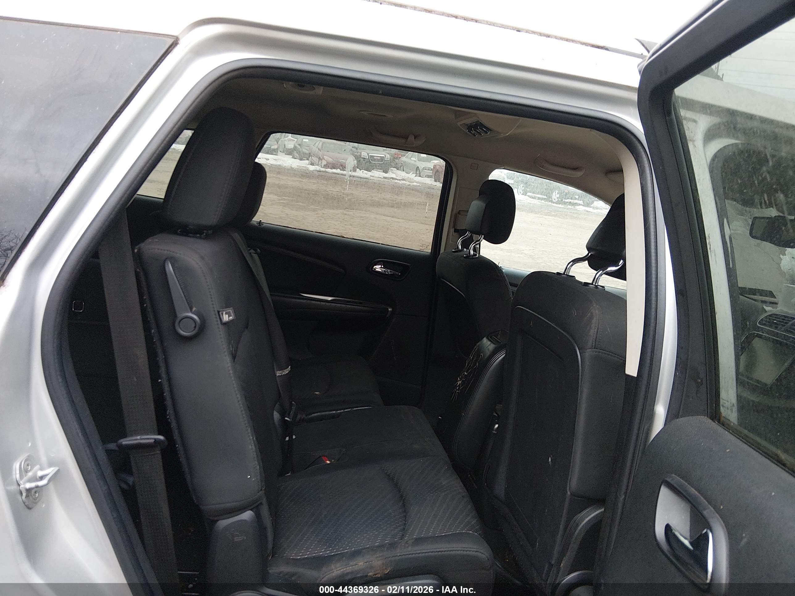 DODGE JOURNEY image 8