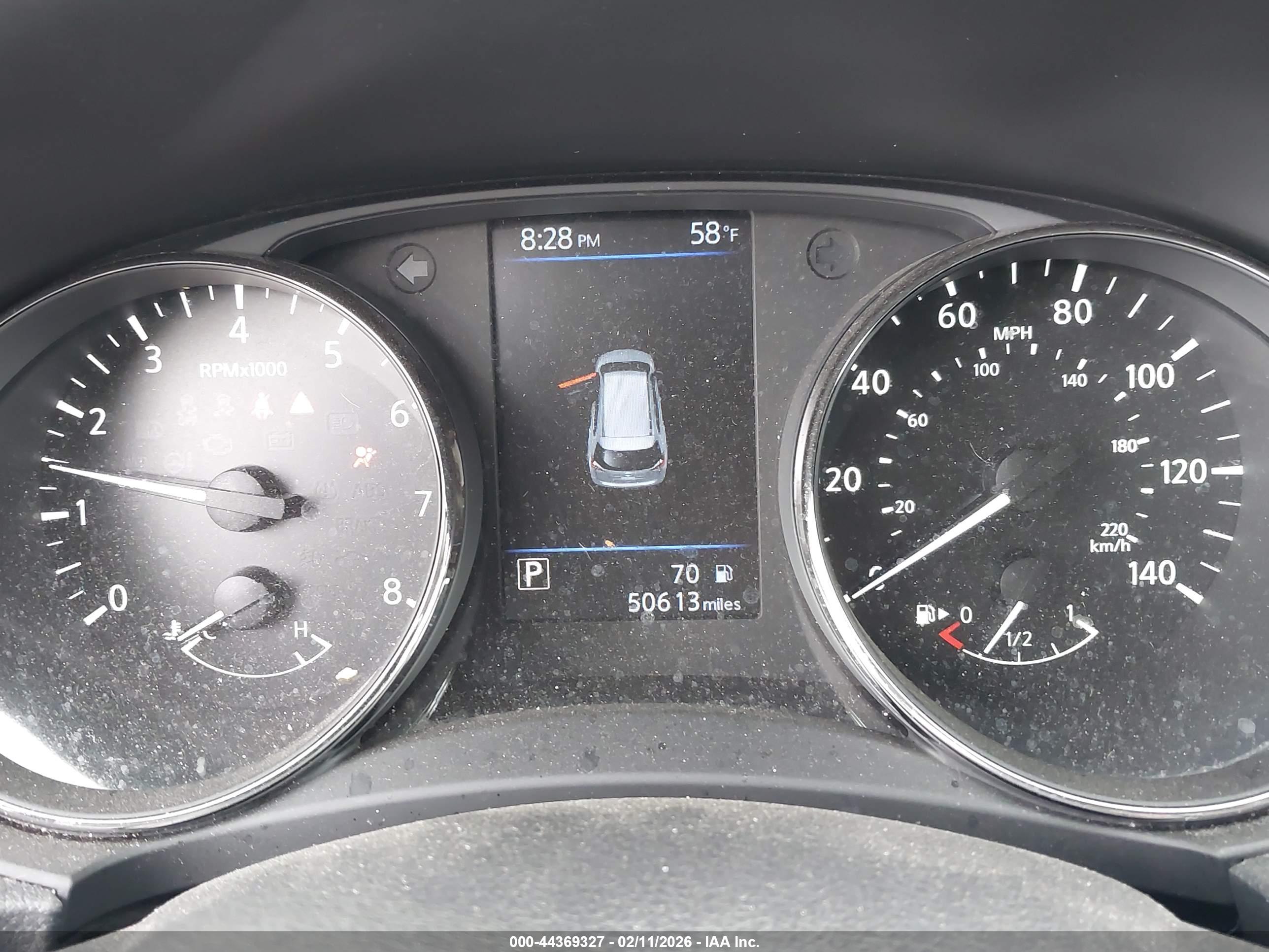 NISSAN ROGUE image 7