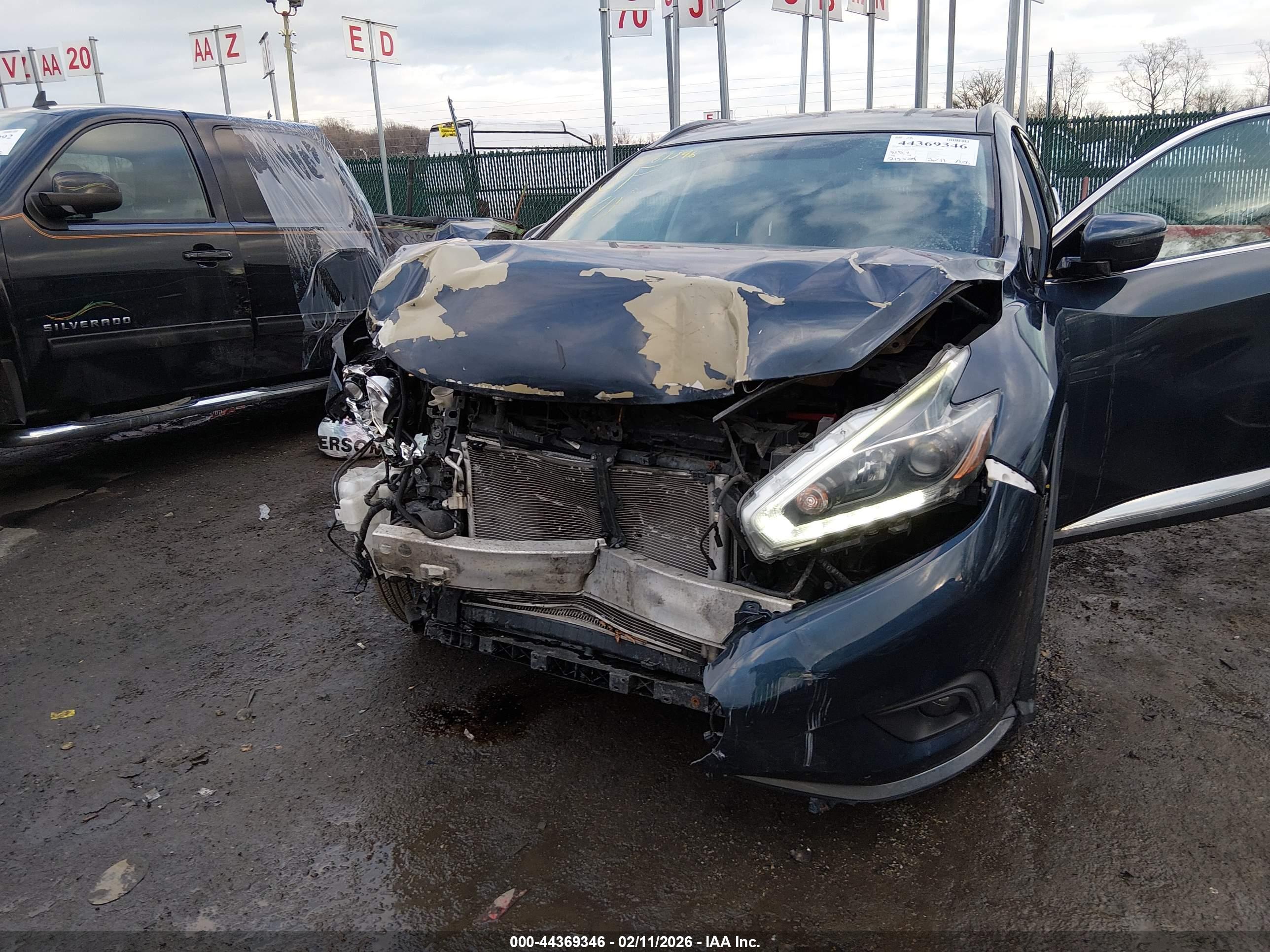 NISSAN MURANO image 6