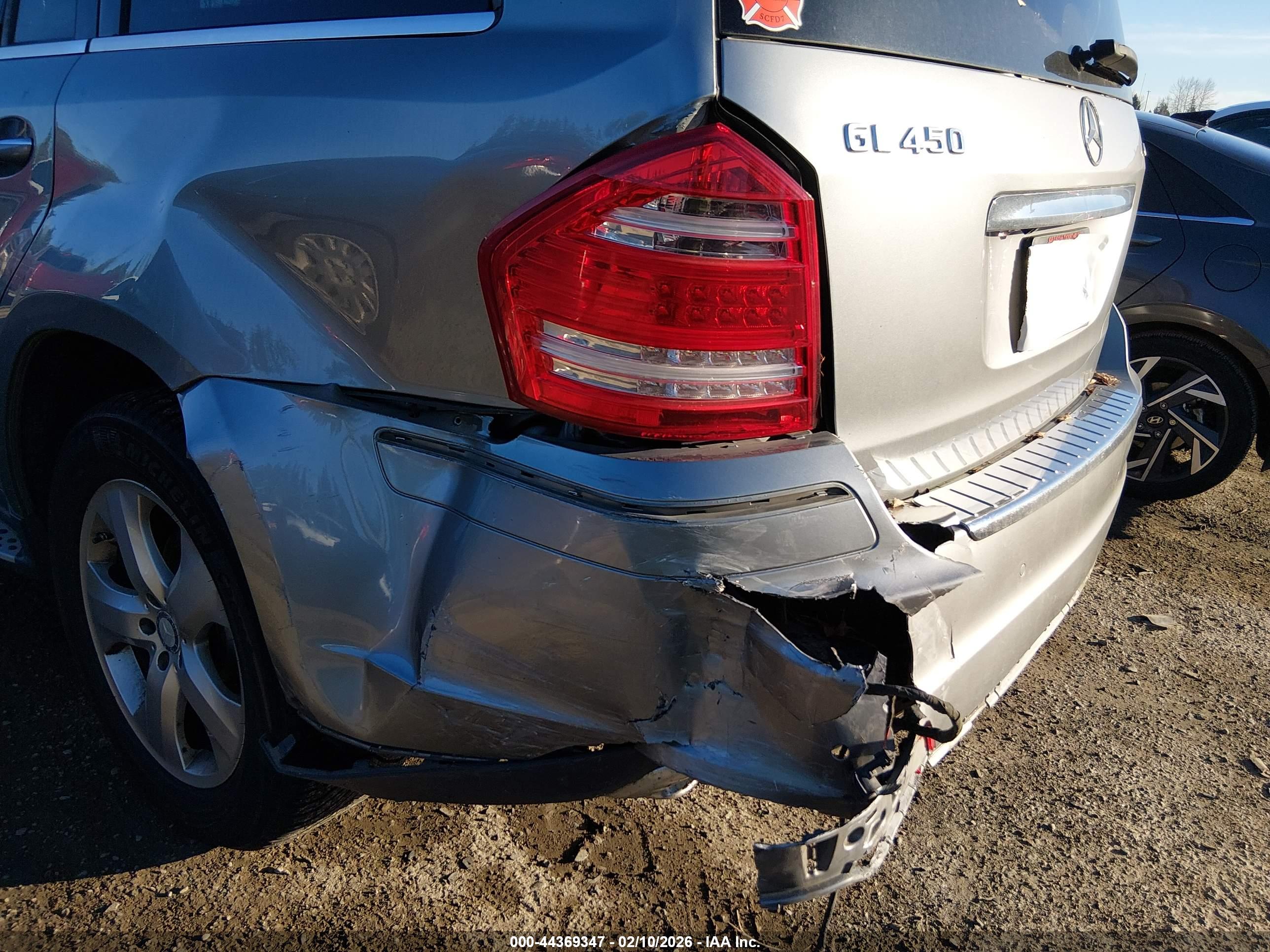 MERCEDES-BENZ GL image 6