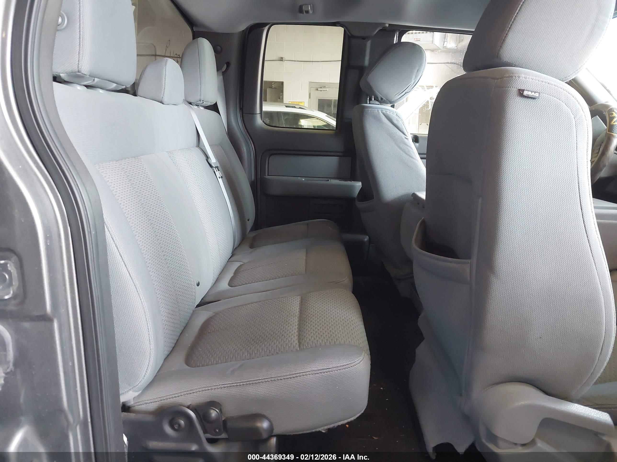 FORD F-150 image 8