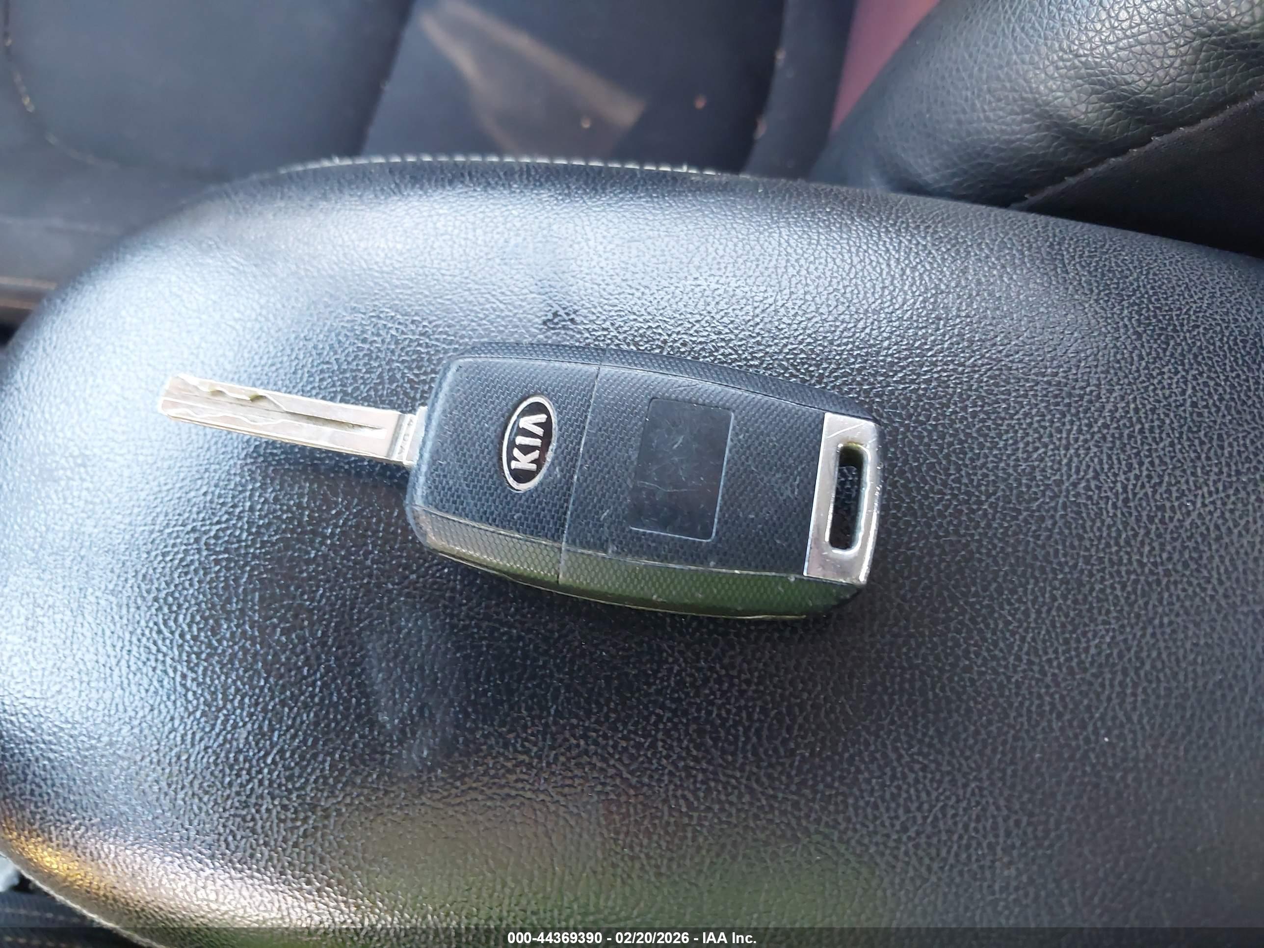 KIA SOUL image 11