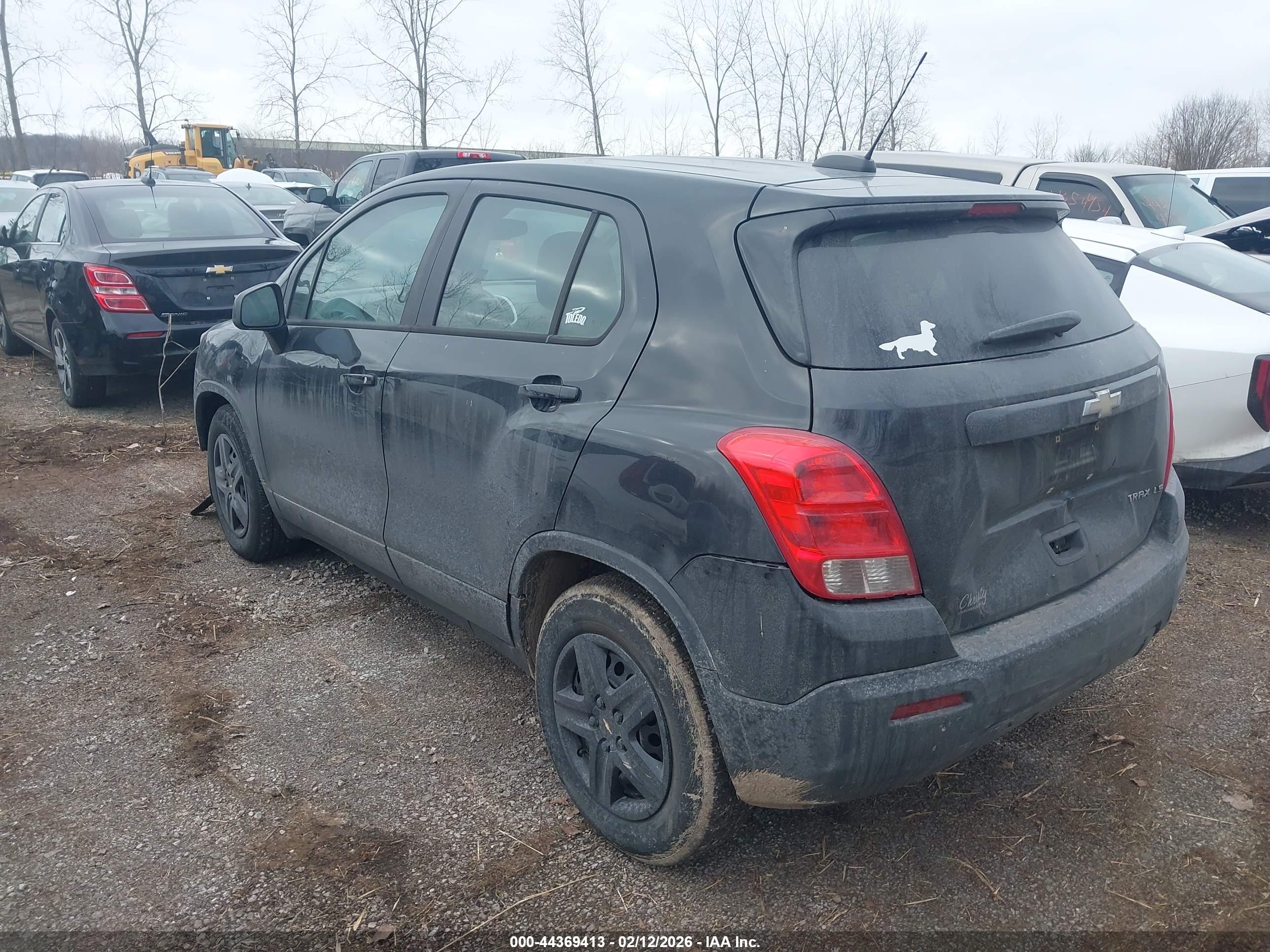 CHEVROLET TRAX image 3