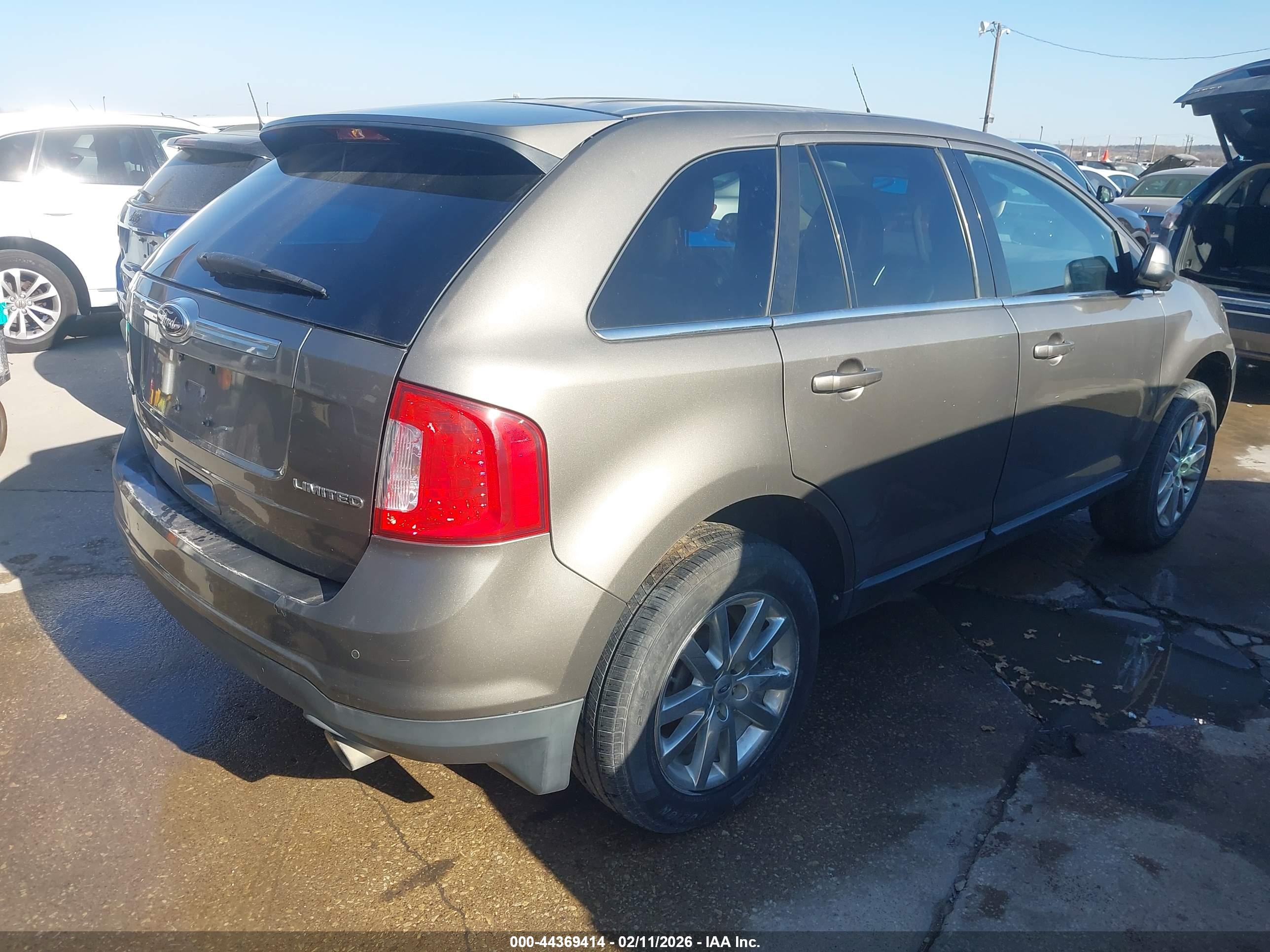 FORD EDGE image 4