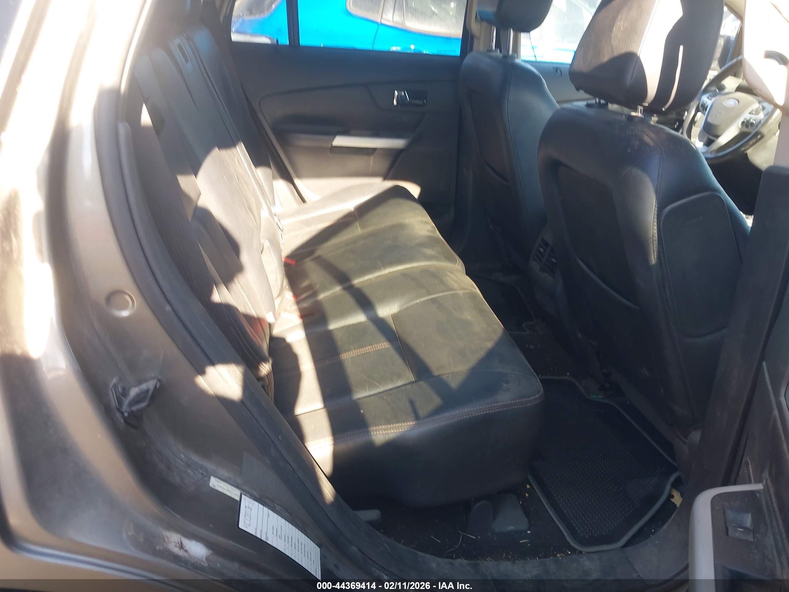 FORD EDGE image 8