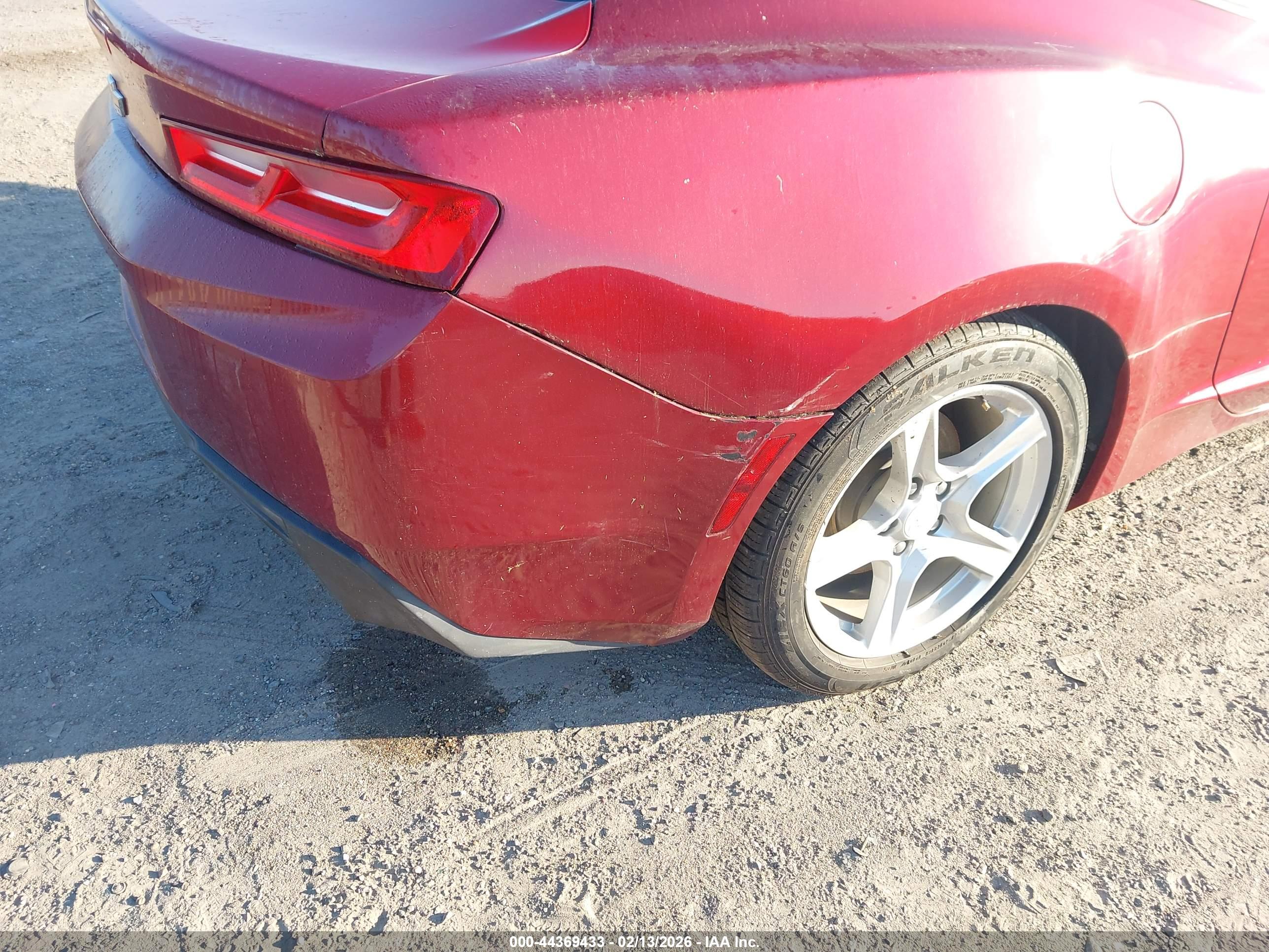 CHEVROLET CAMARO image 6
