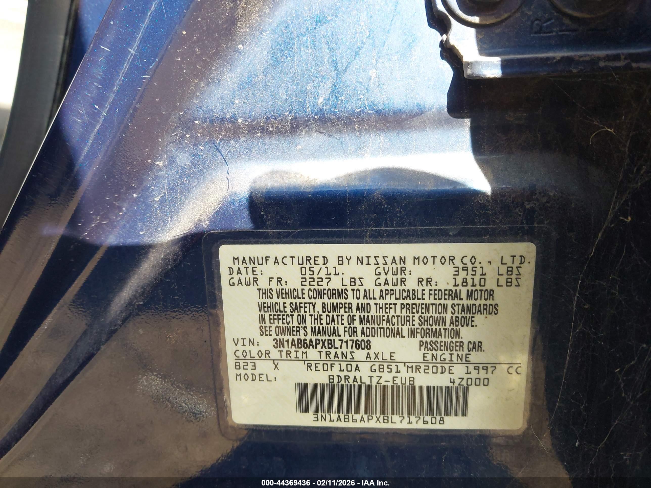 NISSAN SENTRA image 9