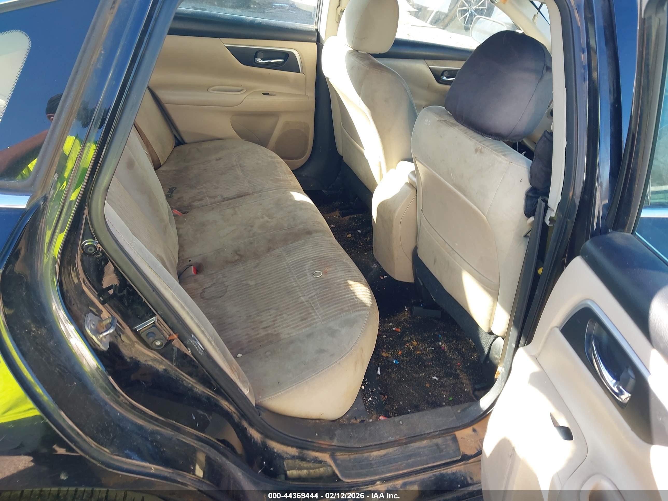 NISSAN ALTIMA image 8