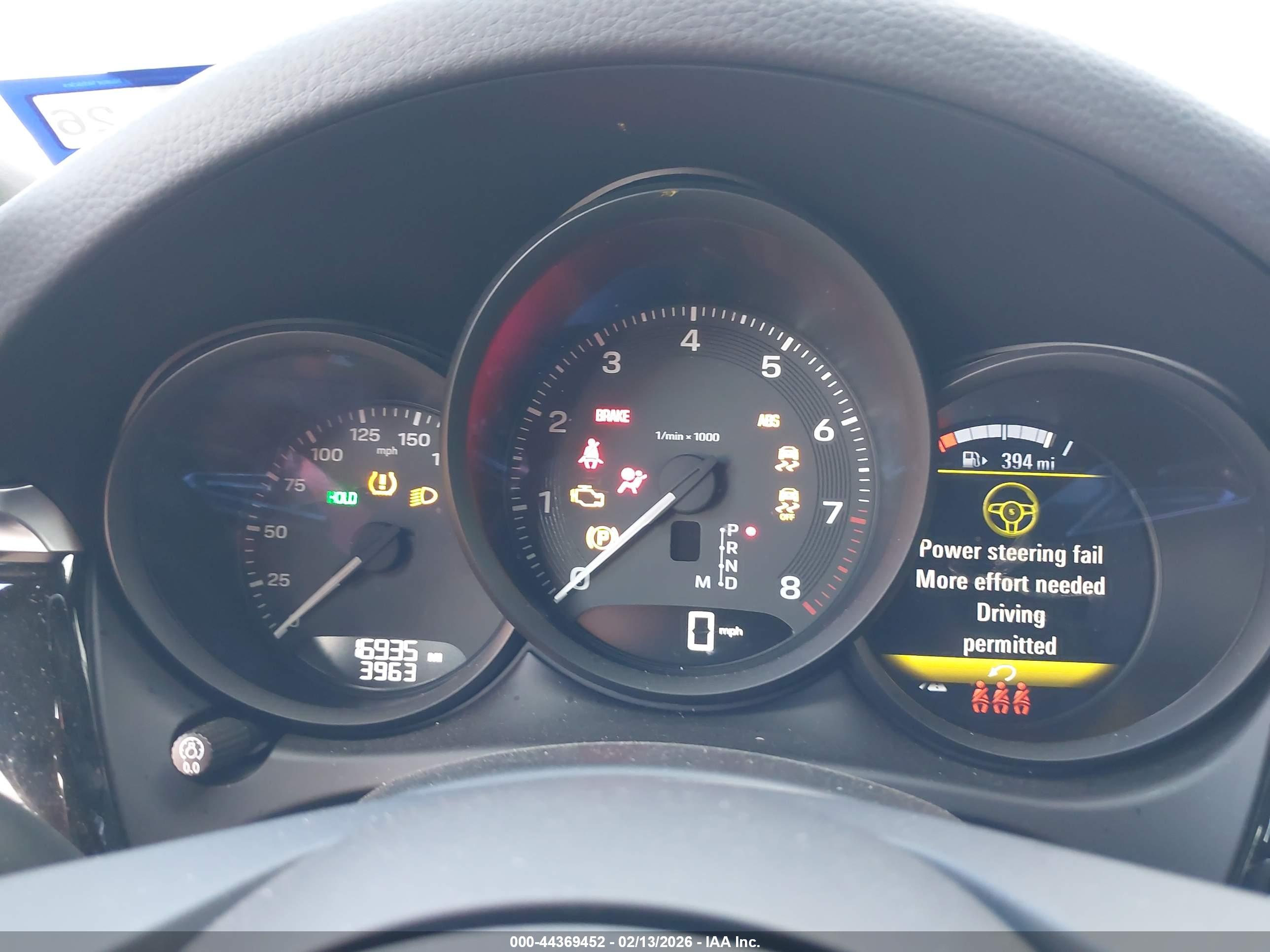 PORSCHE MACAN image 7