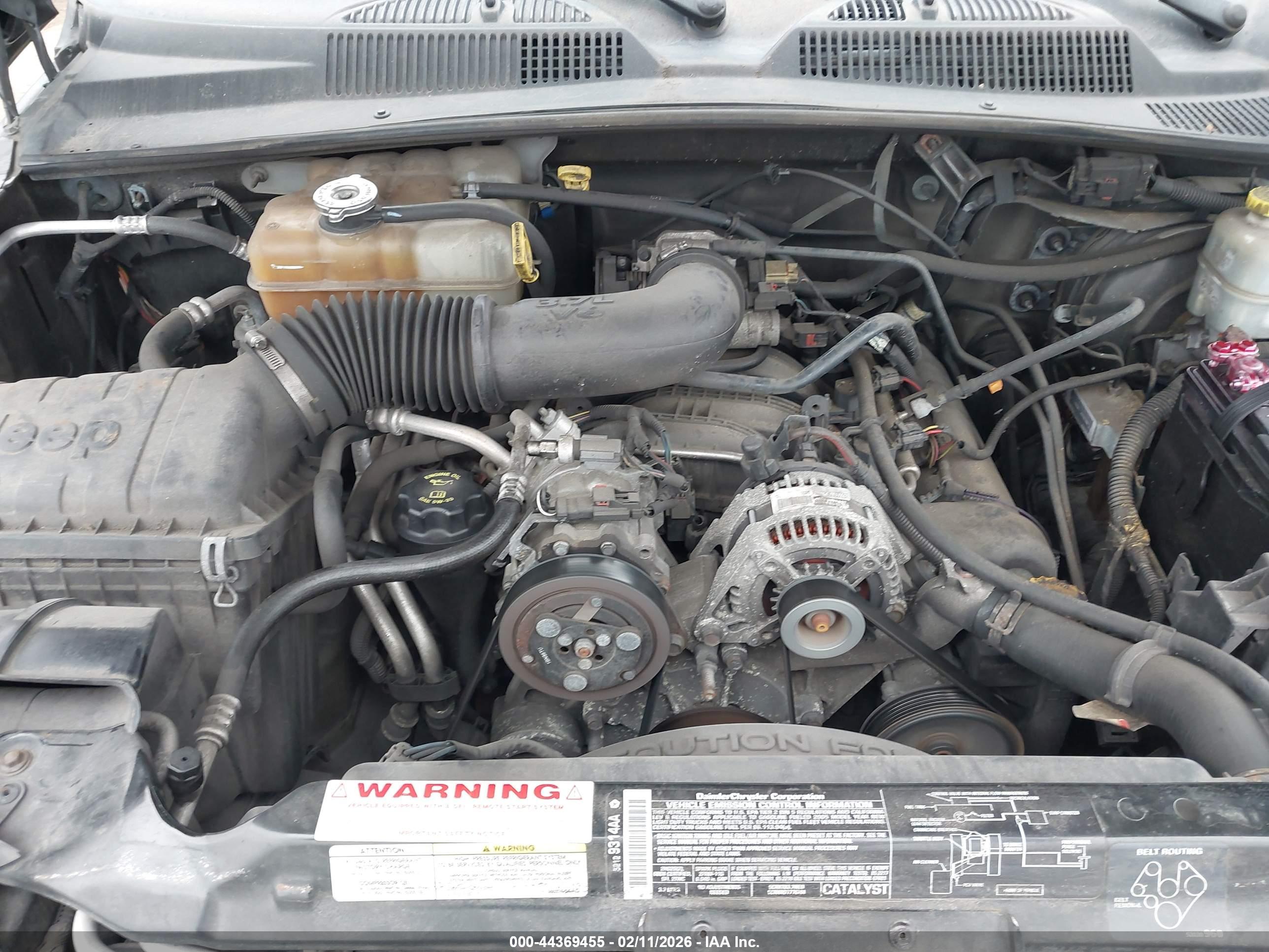 JEEP LIBERTY image 10