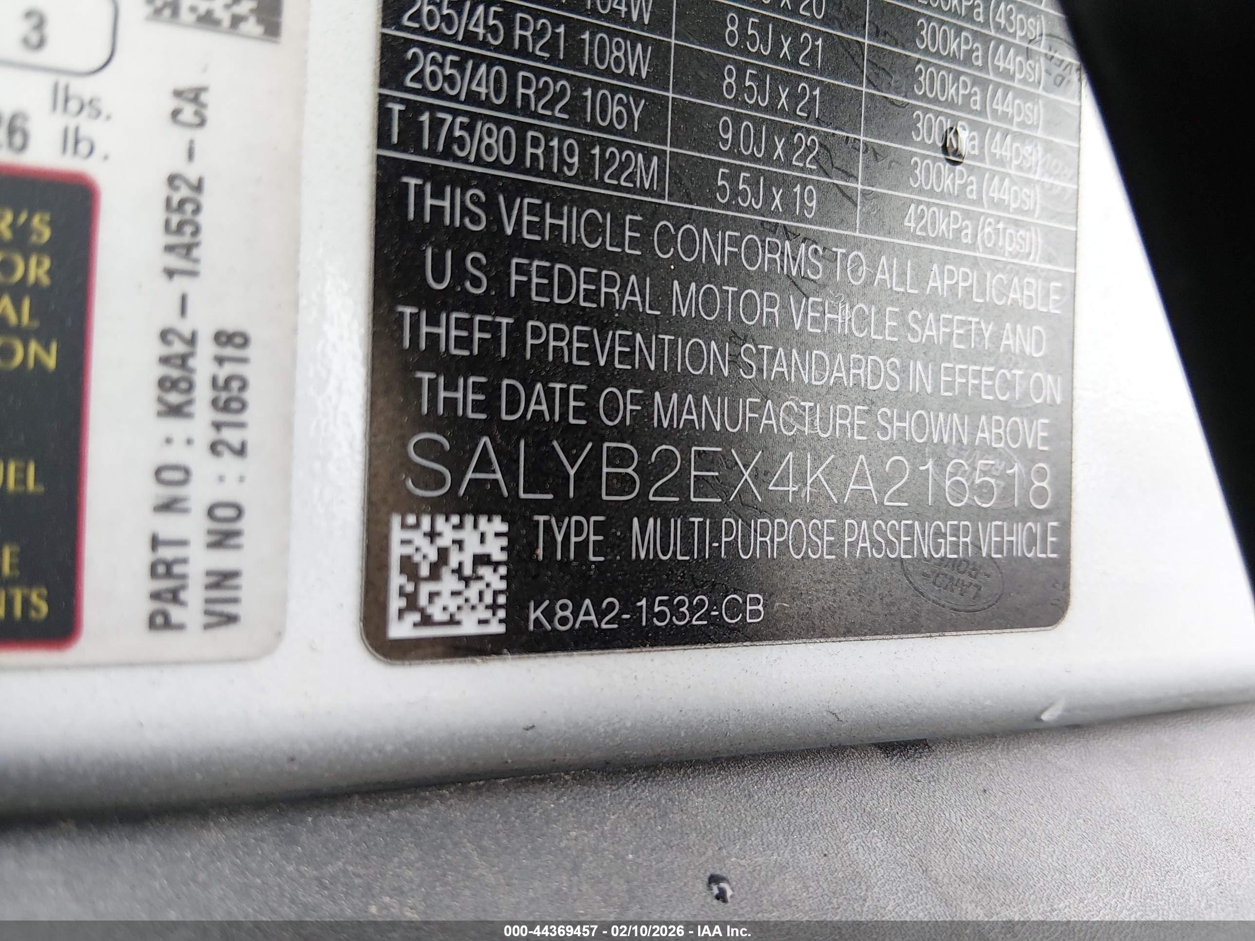 LAND ROVER image 9