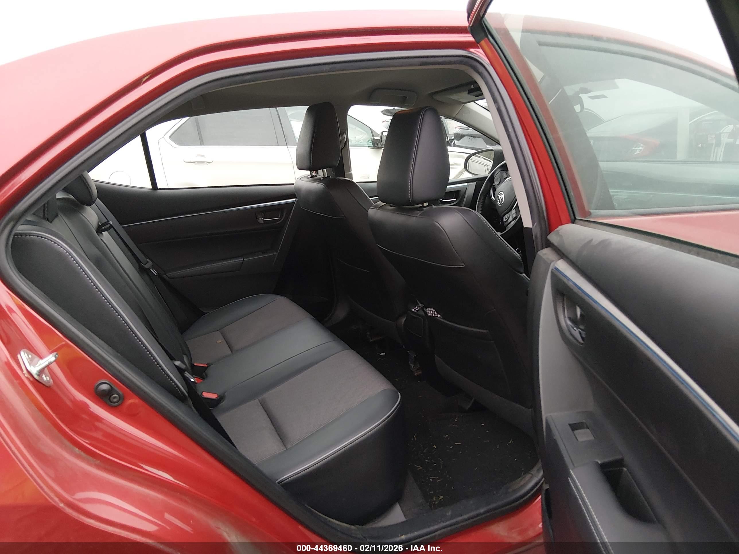 TOYOTA COROLLA image 8