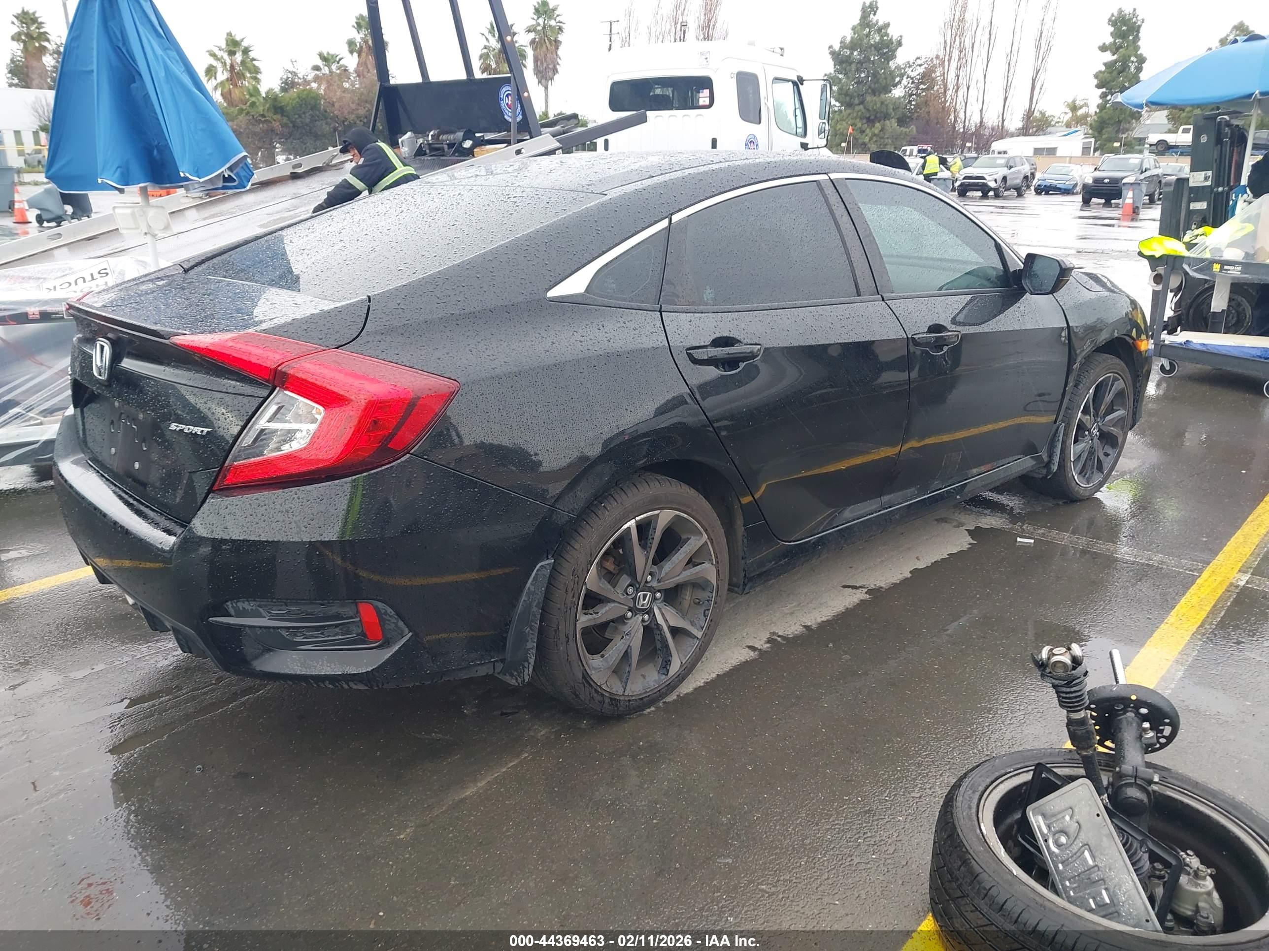 HONDA CIVIC image 4