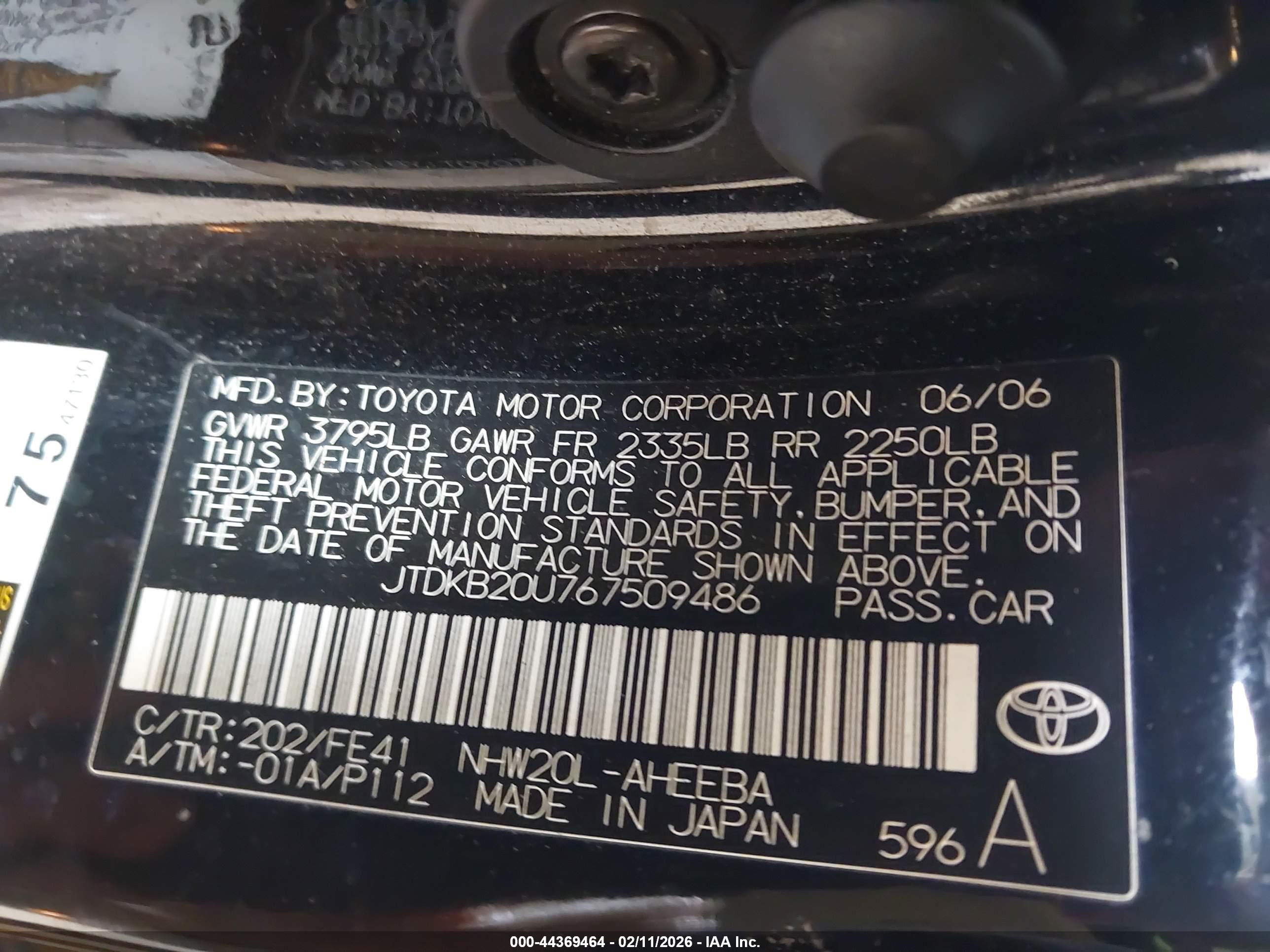TOYOTA PRIUS image 9