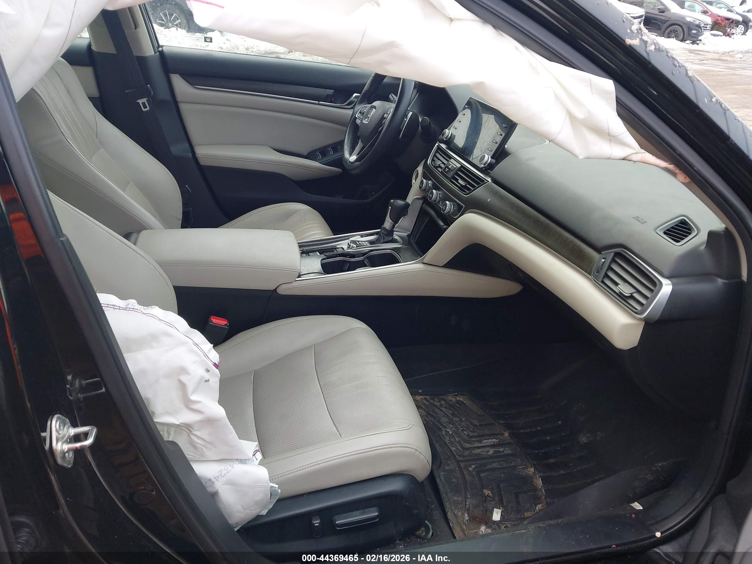 HONDA ACCORD image 5