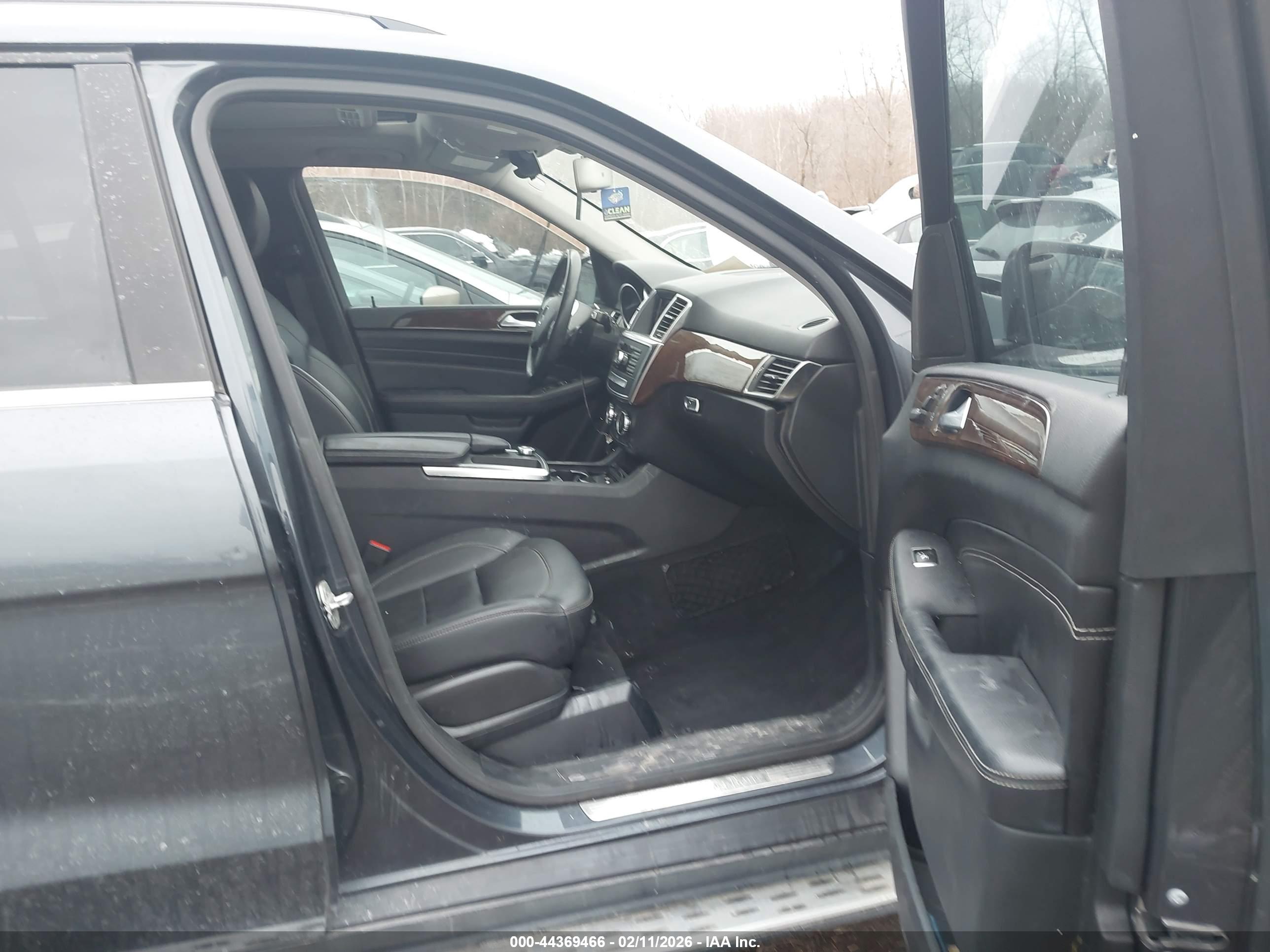 MERCEDES-BENZ ML image 5