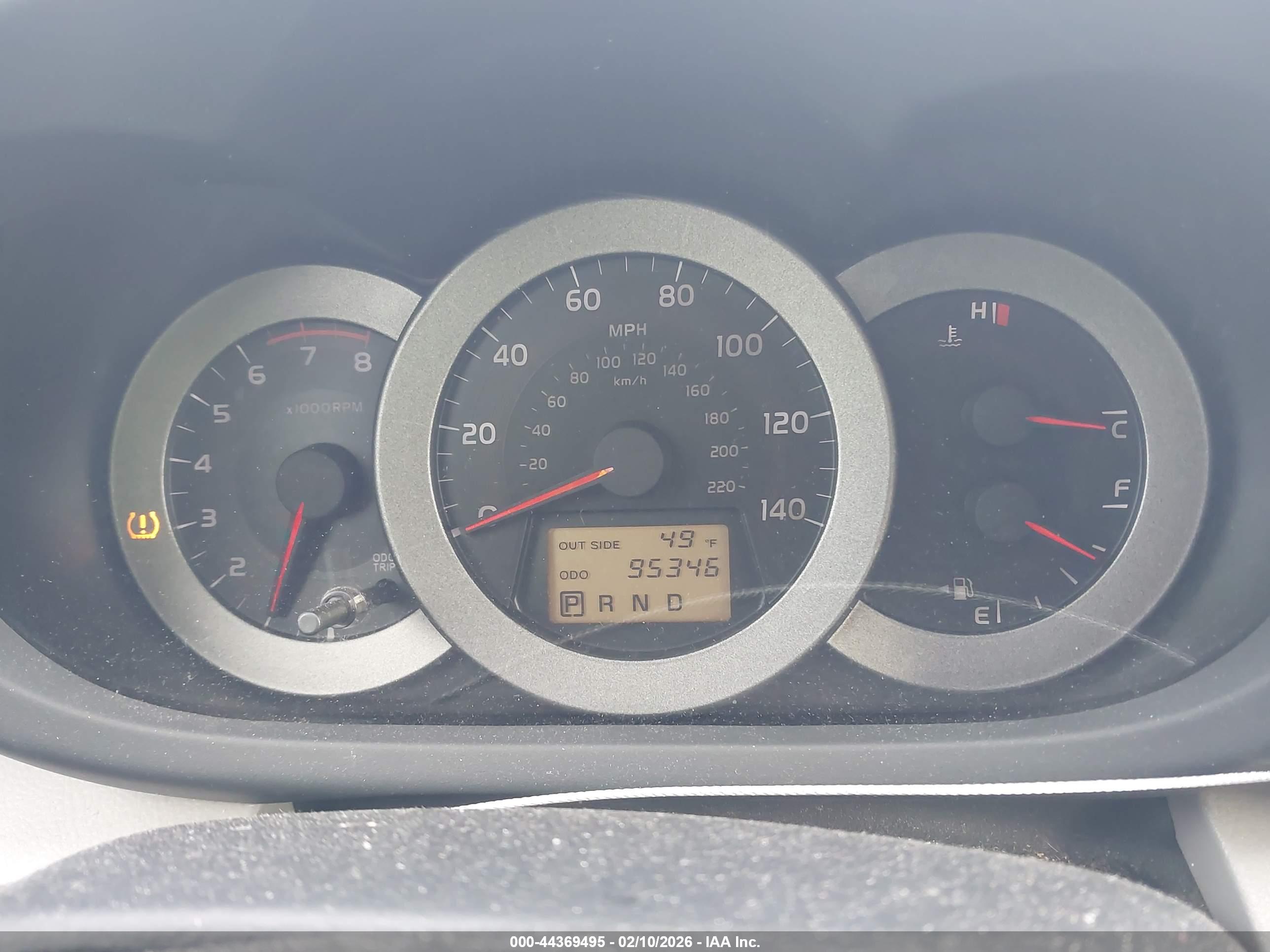 TOYOTA RAV4 image 7