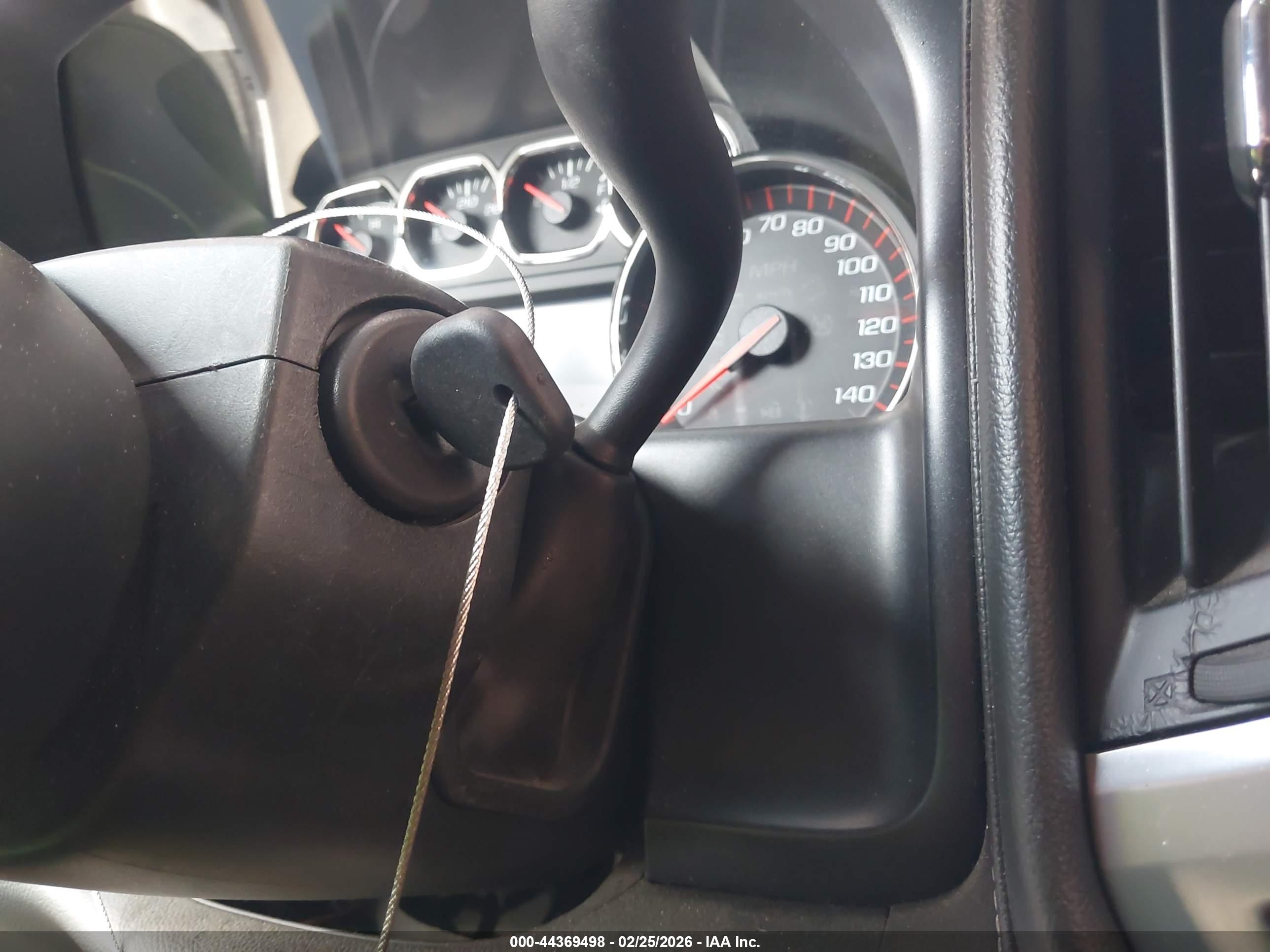 GMC SIERRA image 11