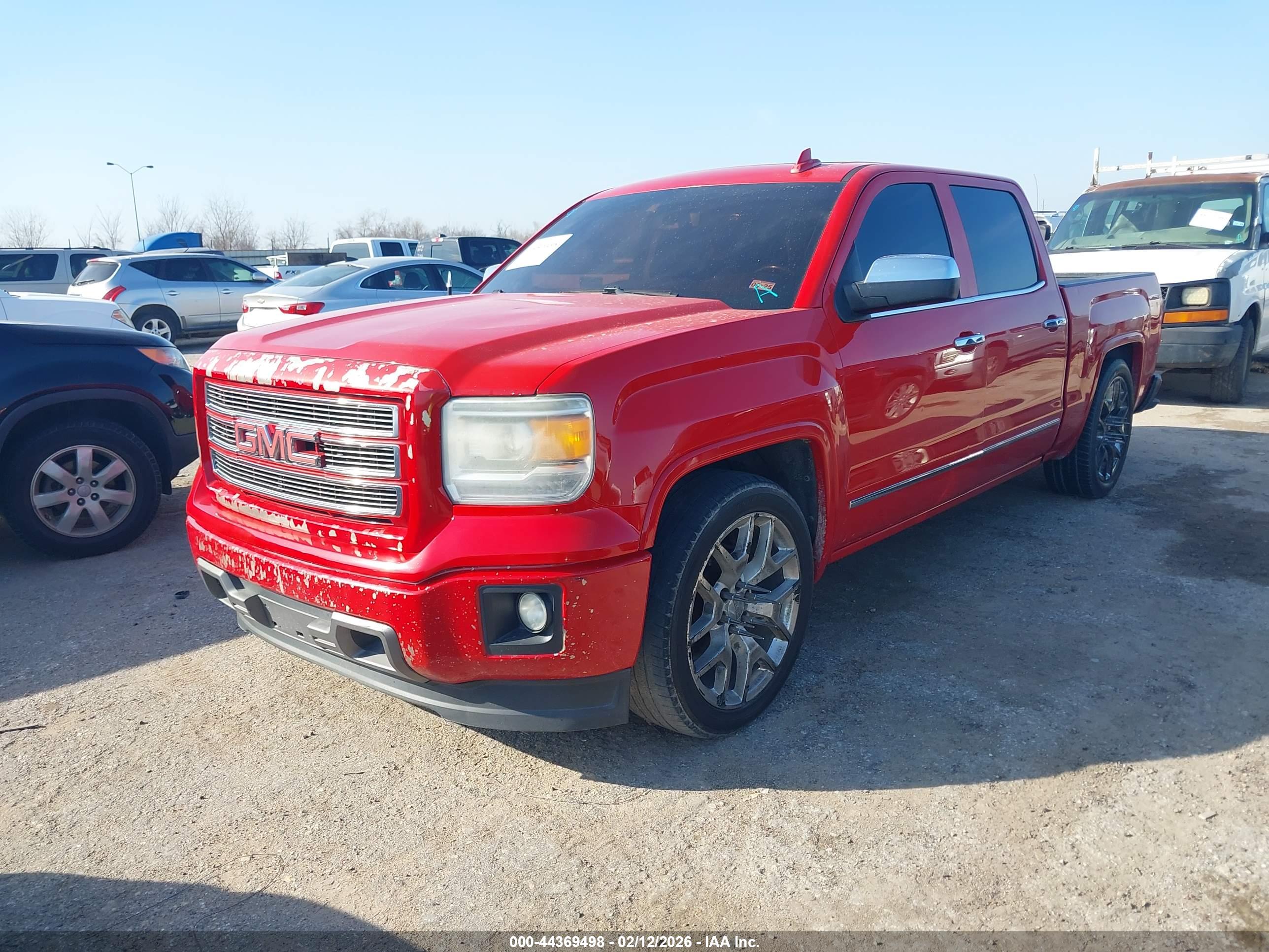 GMC SIERRA image 2