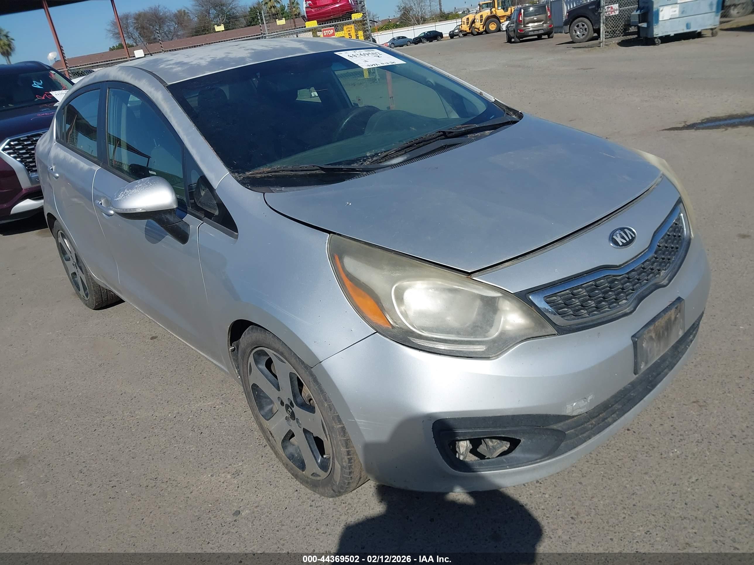 KIA RIO image 6
