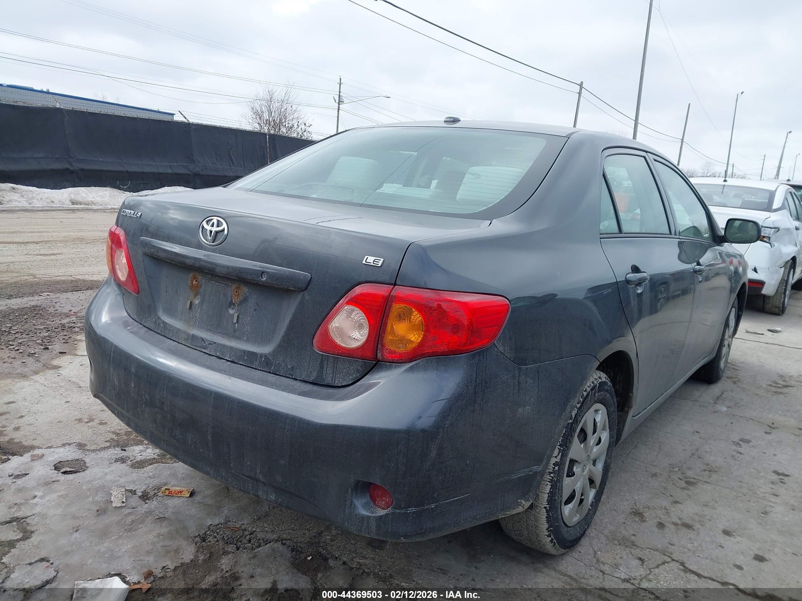 TOYOTA COROLLA image 4