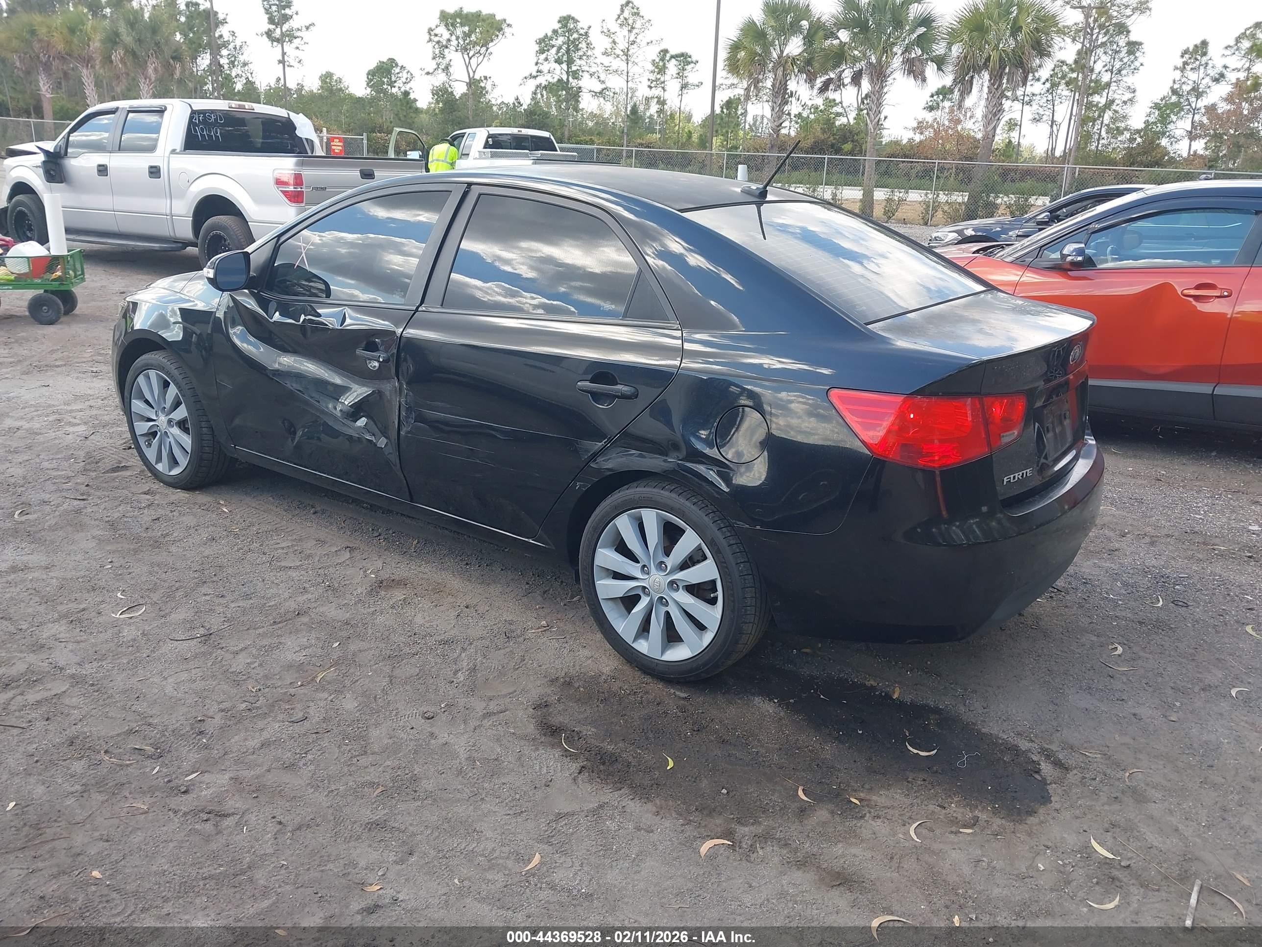 KIA FORTE image 3