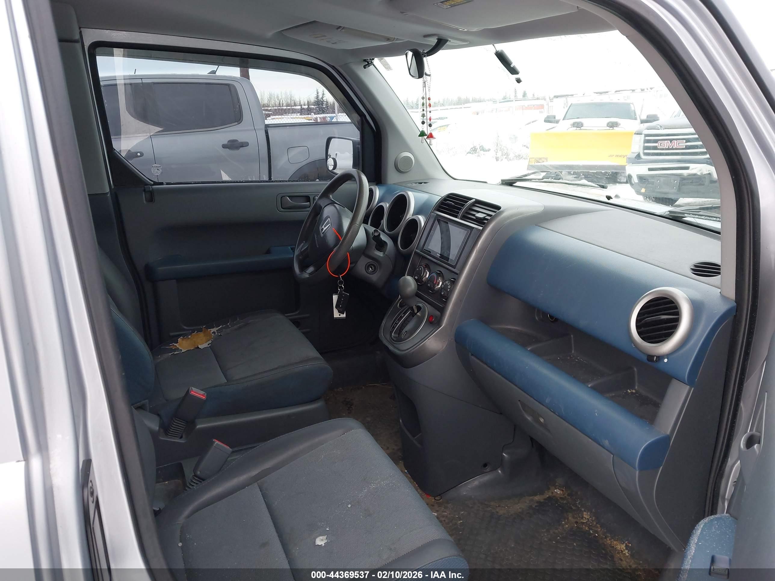 HONDA ELEMENT image 5