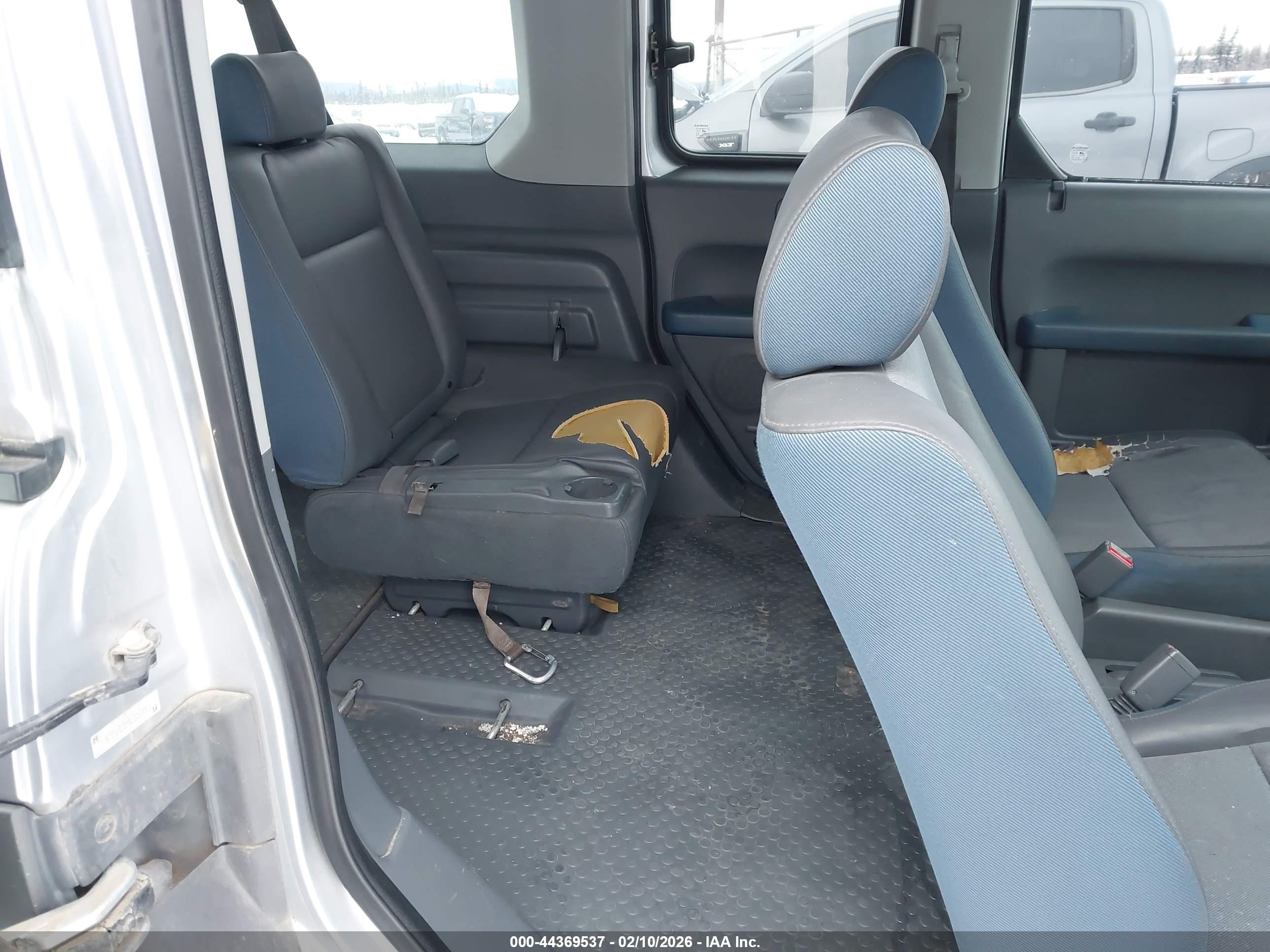 HONDA ELEMENT image 8