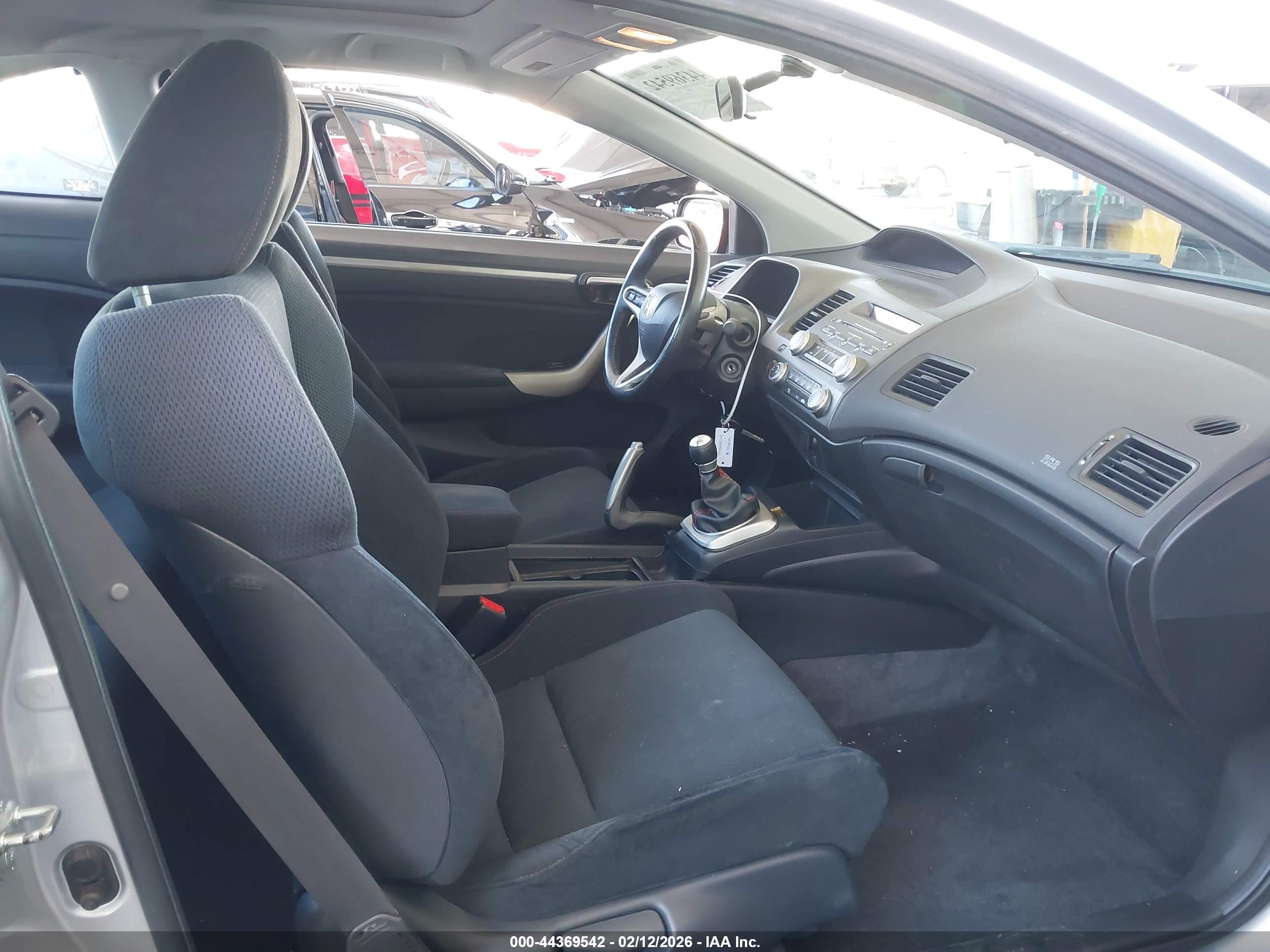 HONDA CIVIC image 5
