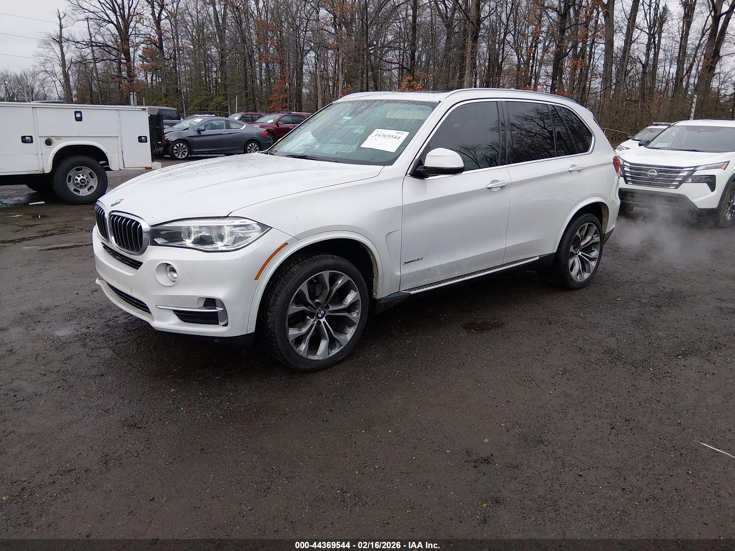 BMW X5 image 2