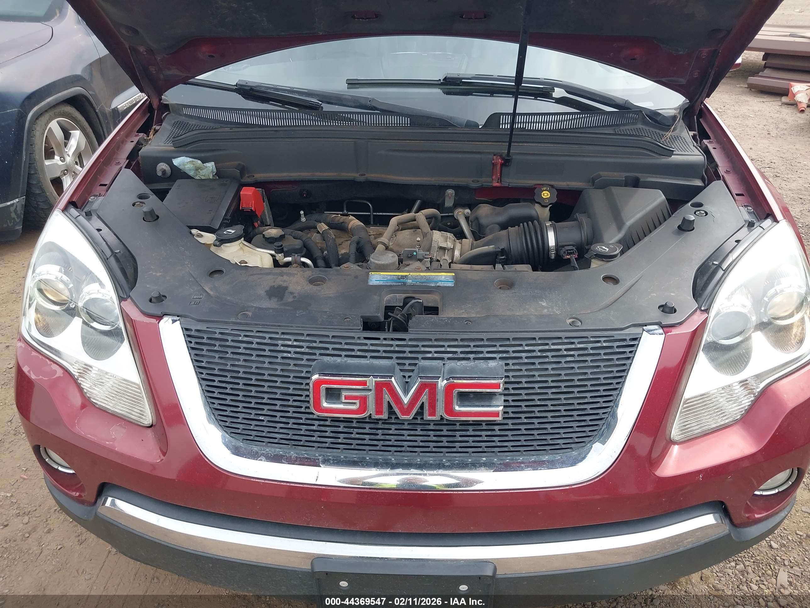 GMC ACADIA image 10