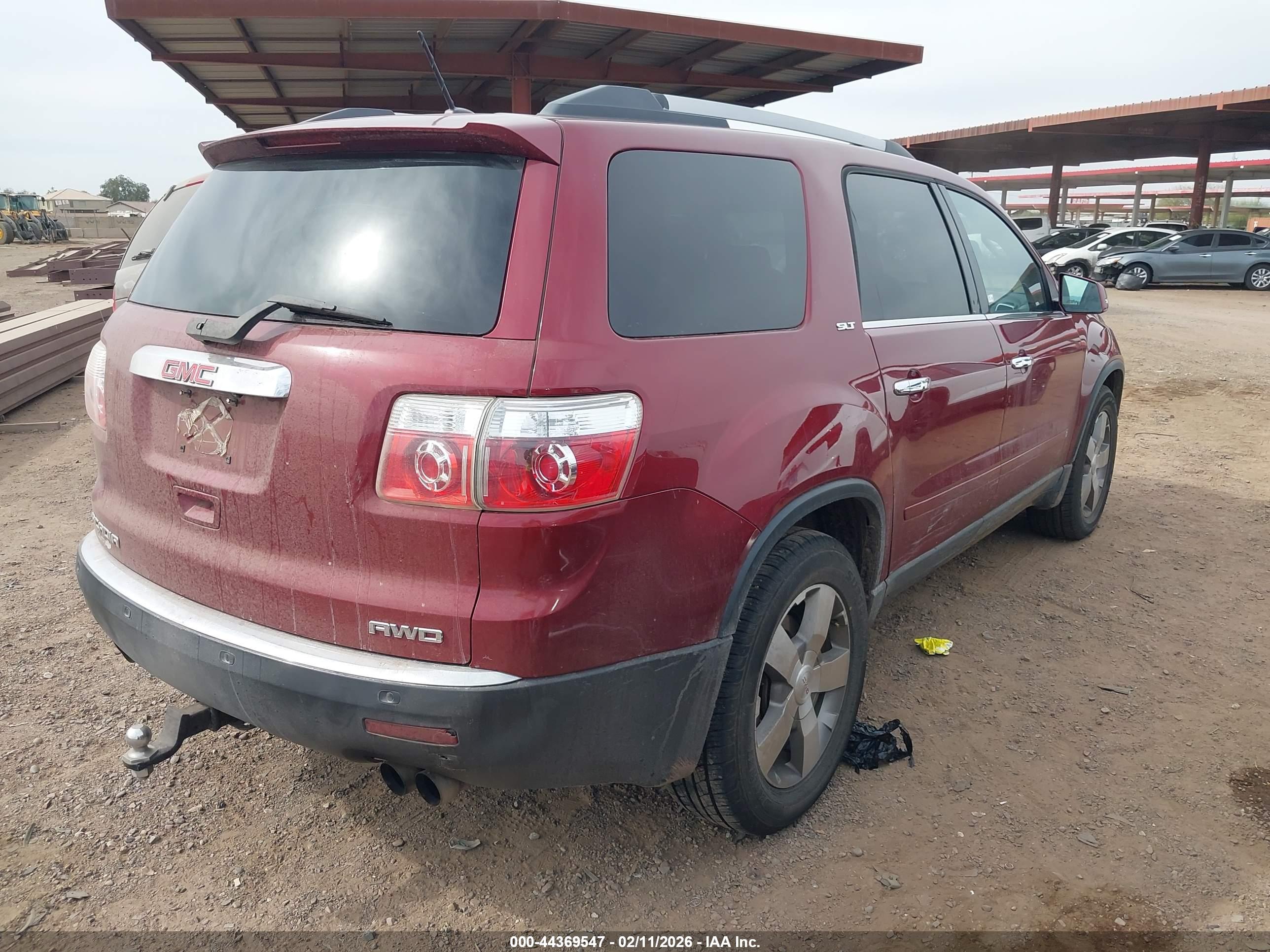 GMC ACADIA image 4