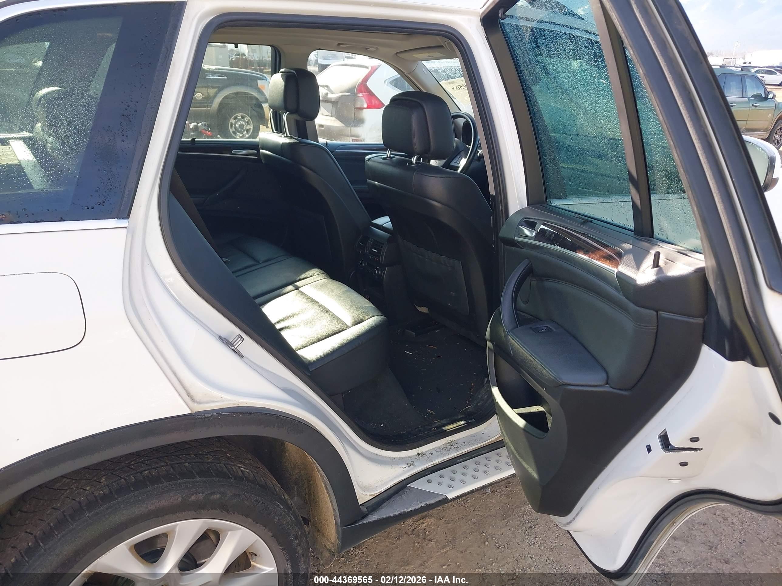 BMW X5 image 8