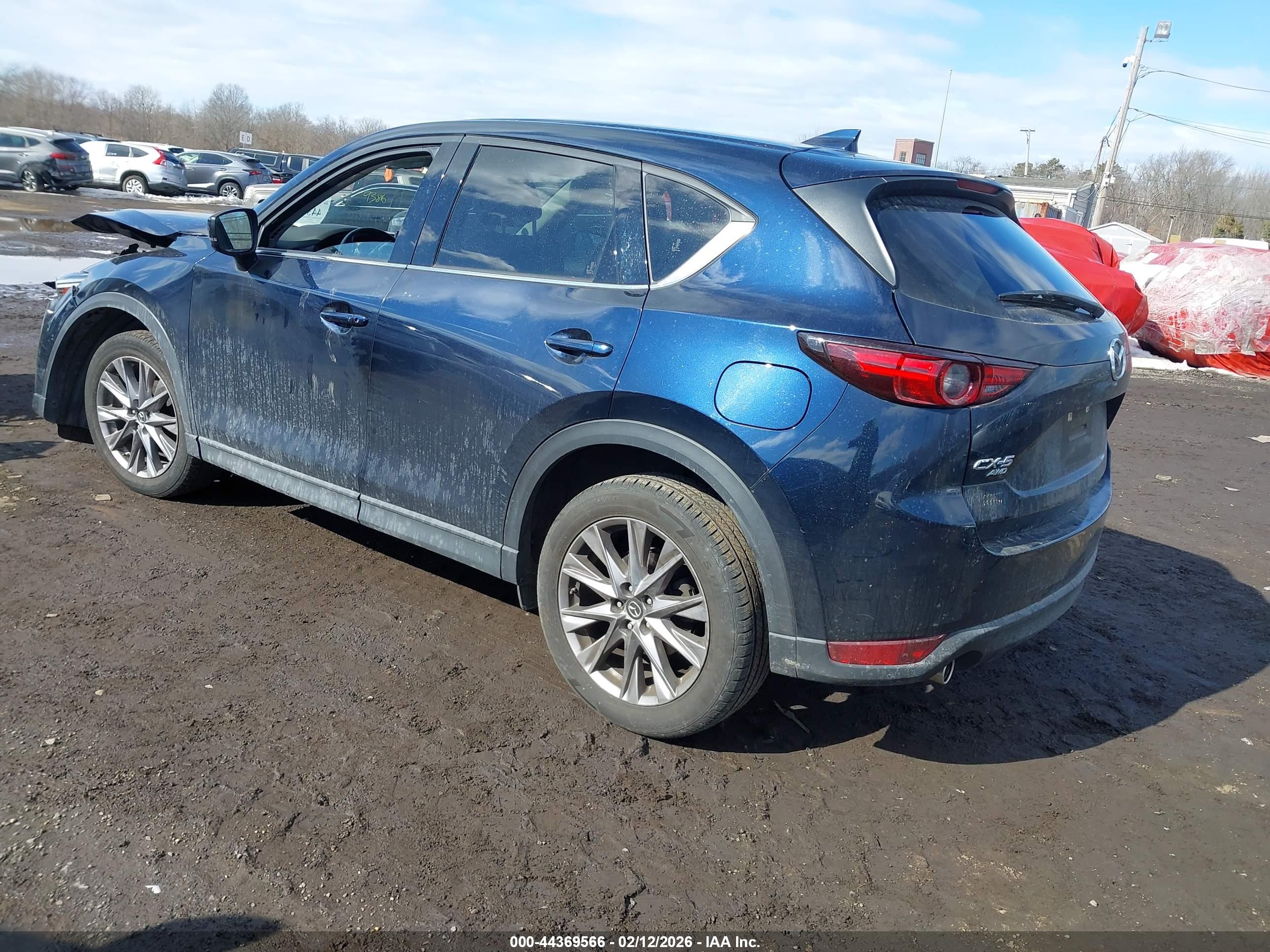 MAZDA CX-5 image 3
