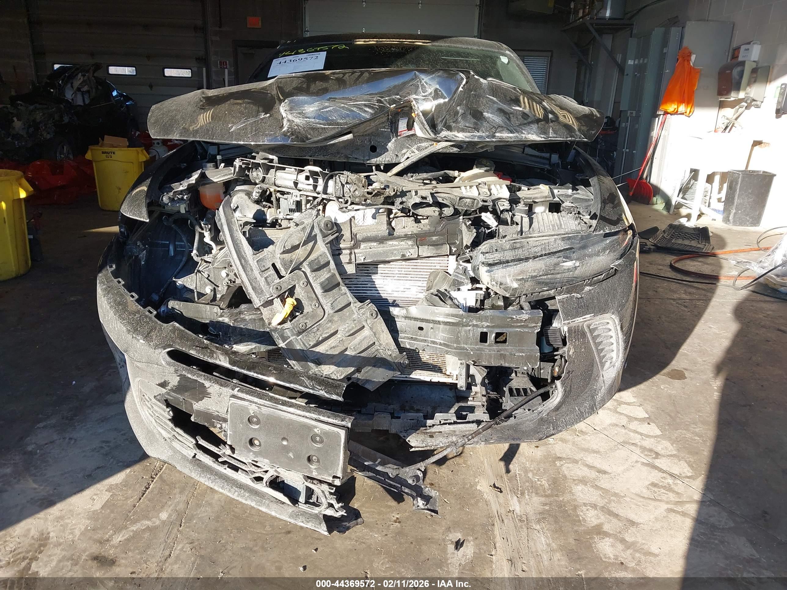 DODGE HORNET image 6