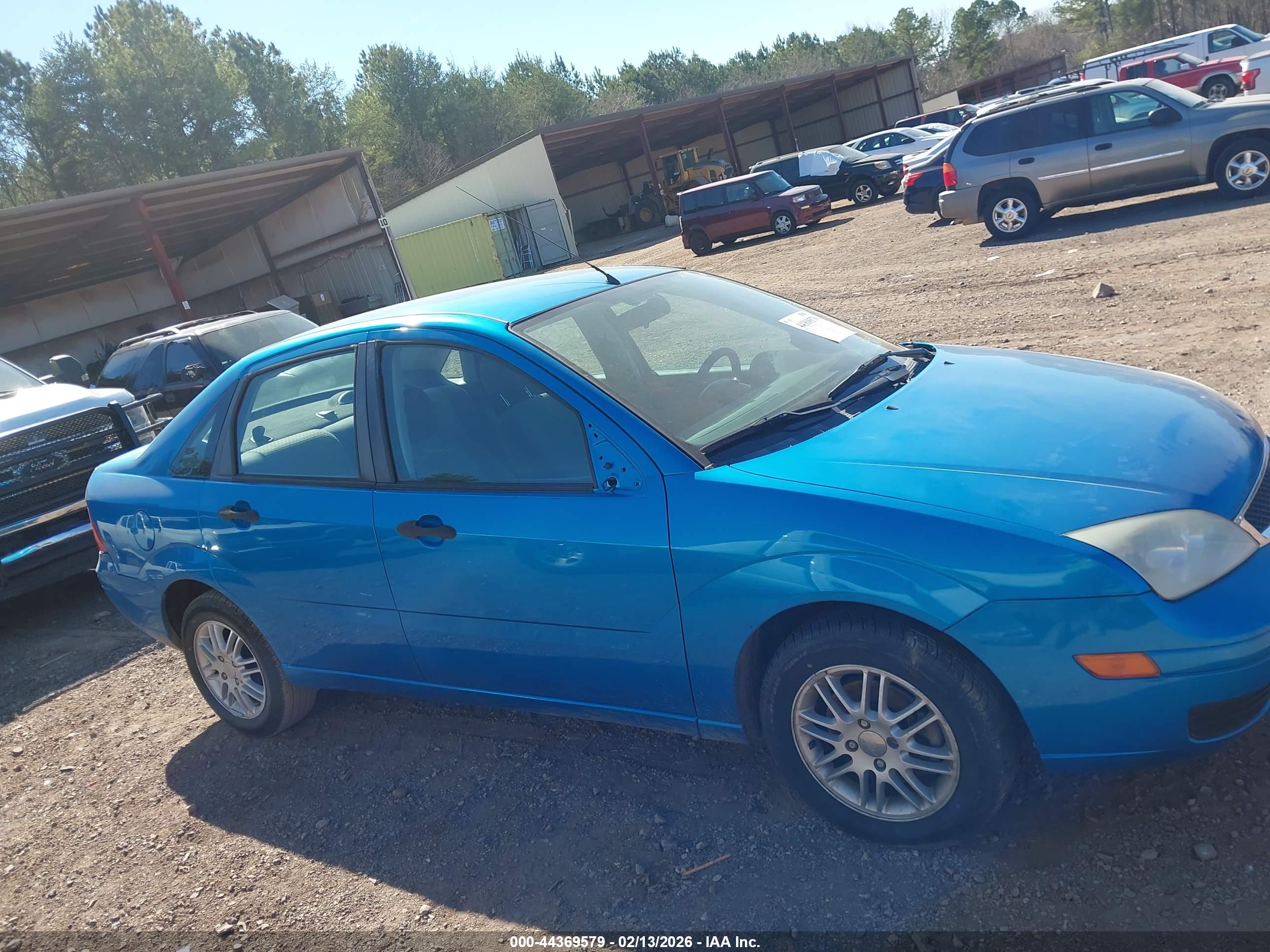 FORD FOCUS image 6