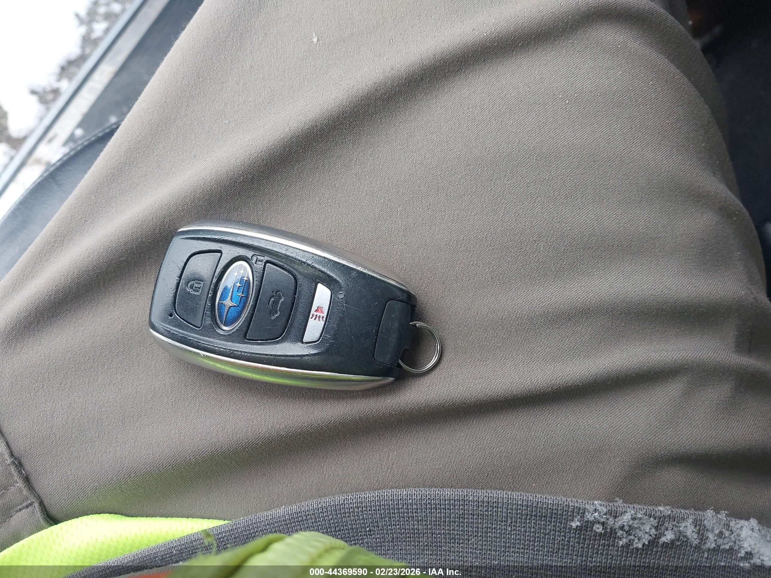 SUBARU OUTBACK image 11