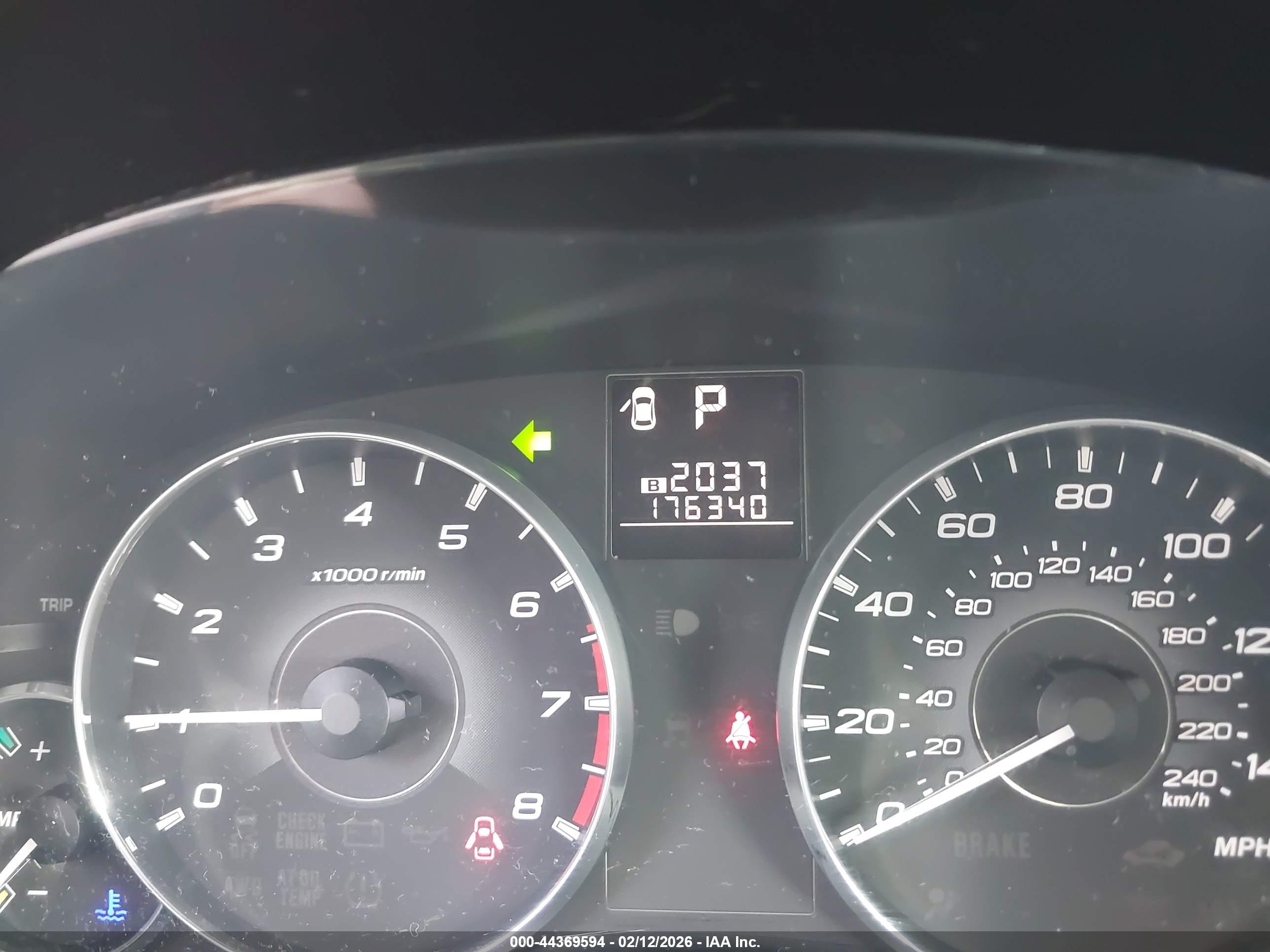 SUBARU OUTBACK image 7