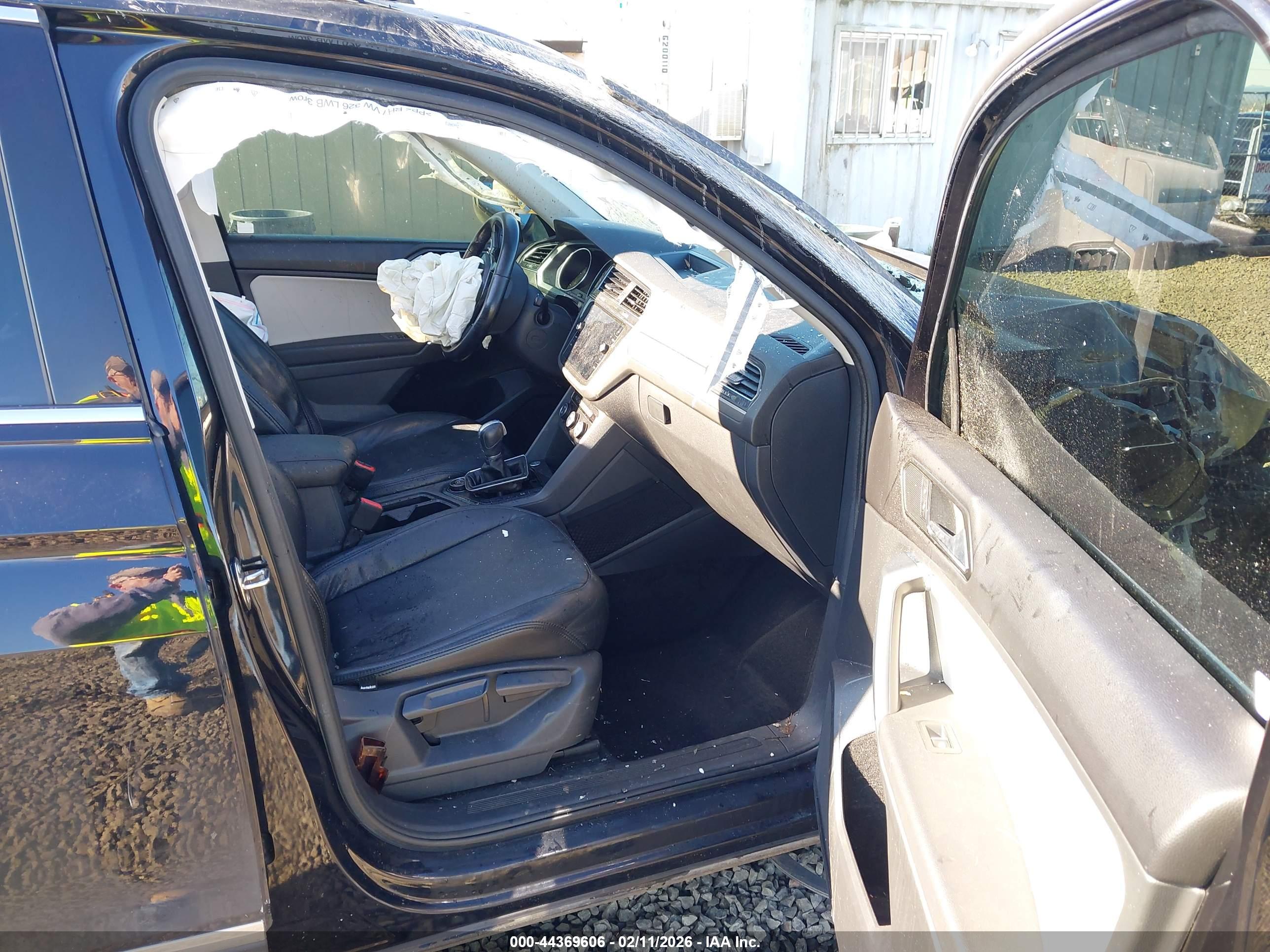 VOLKSWAGEN TIGUAN image 5
