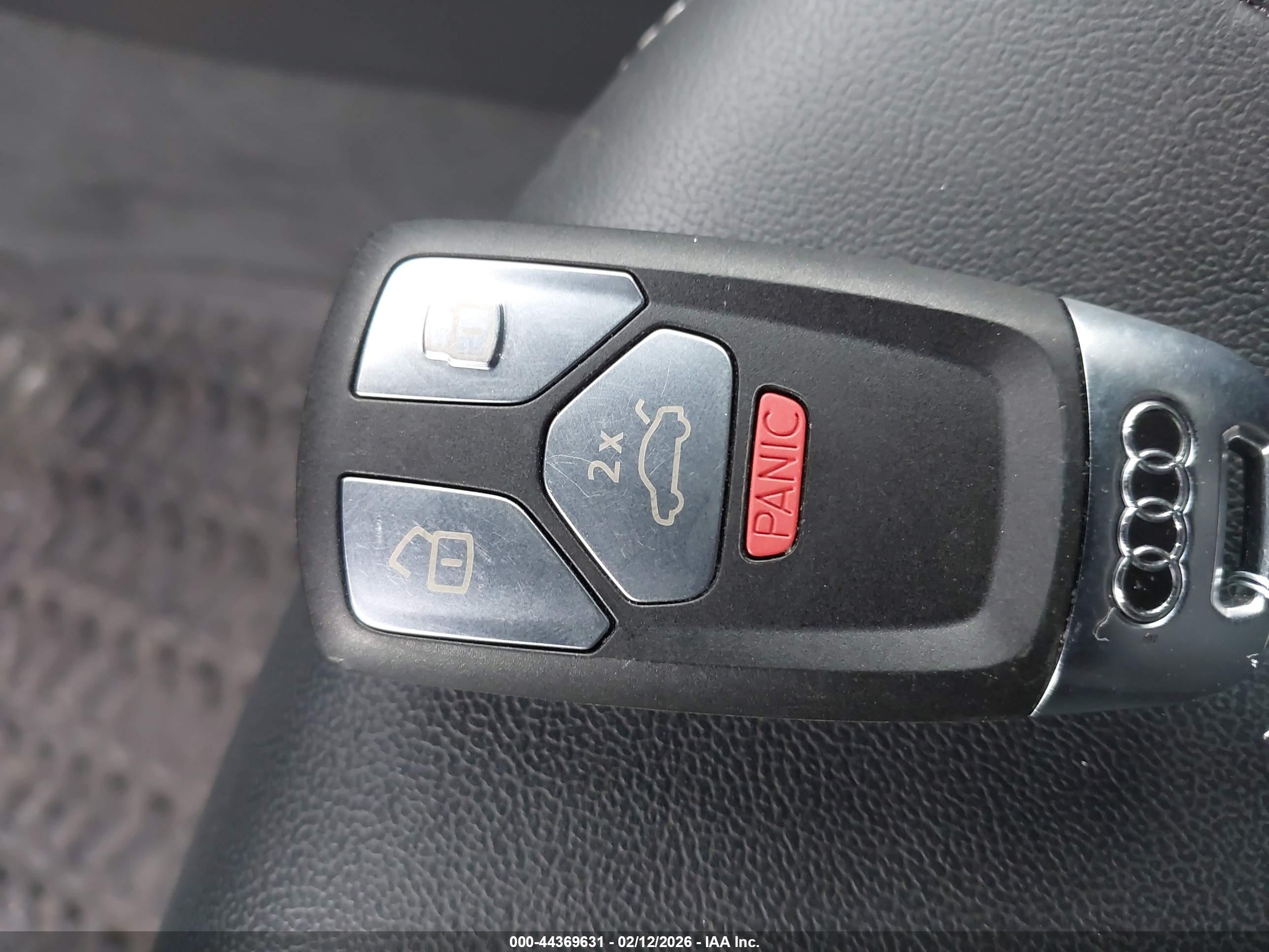 AUDI Q5 image 11