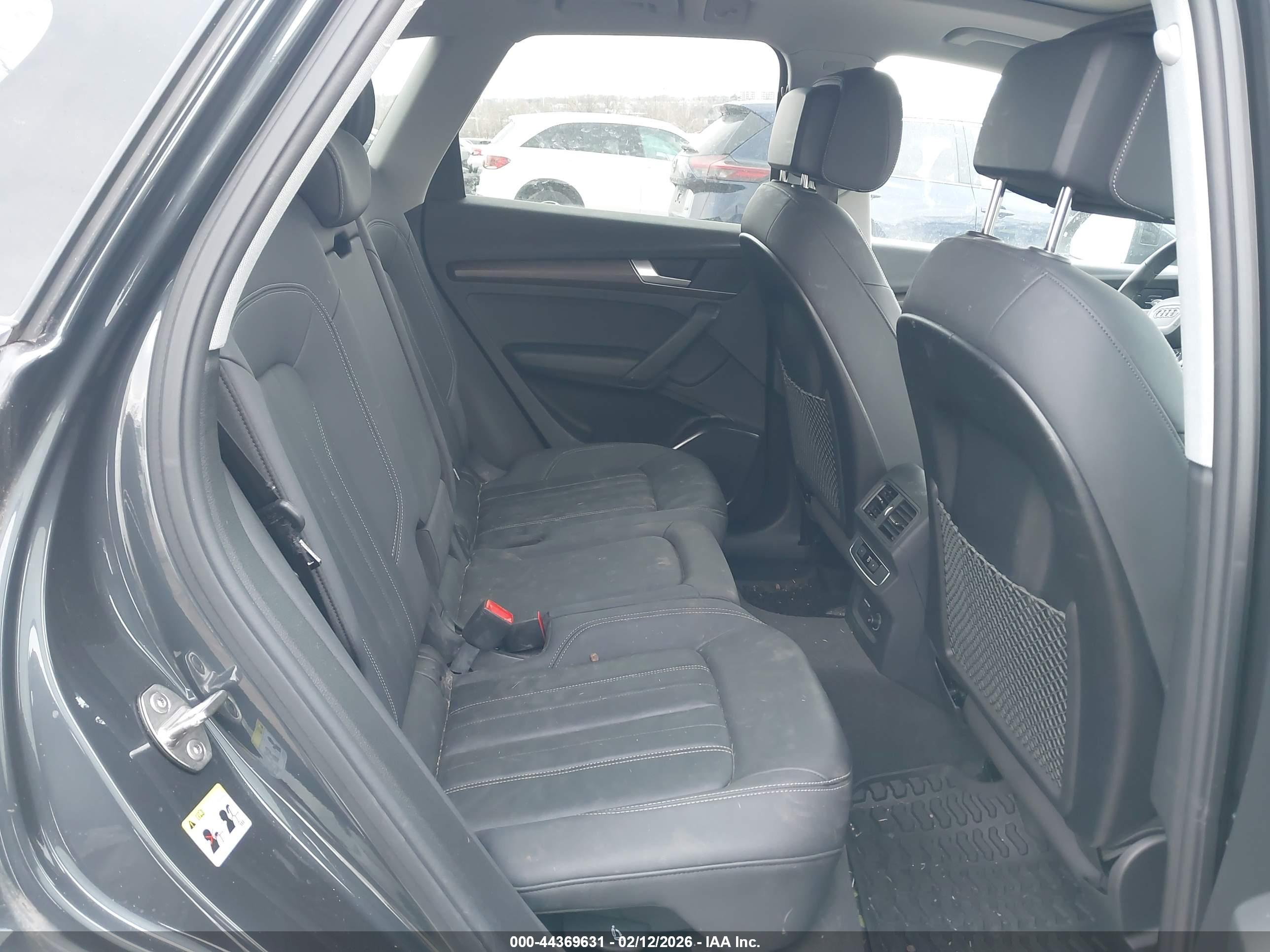 AUDI Q5 image 8