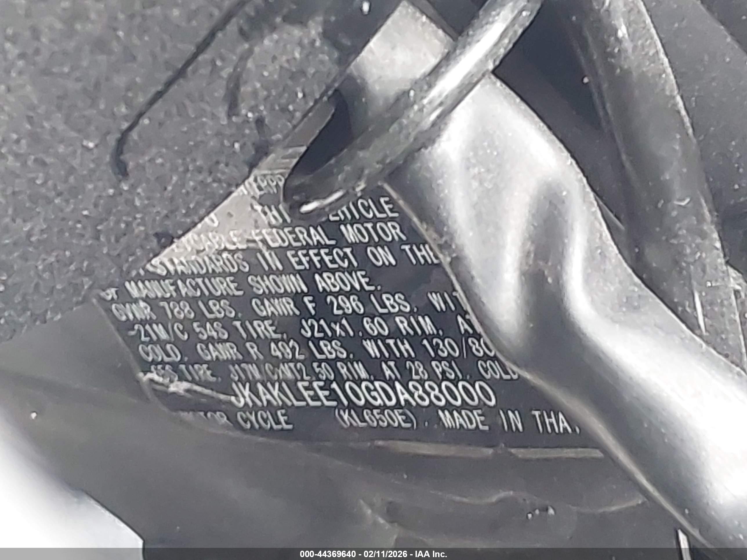 KAWASAKI KL650 image 10