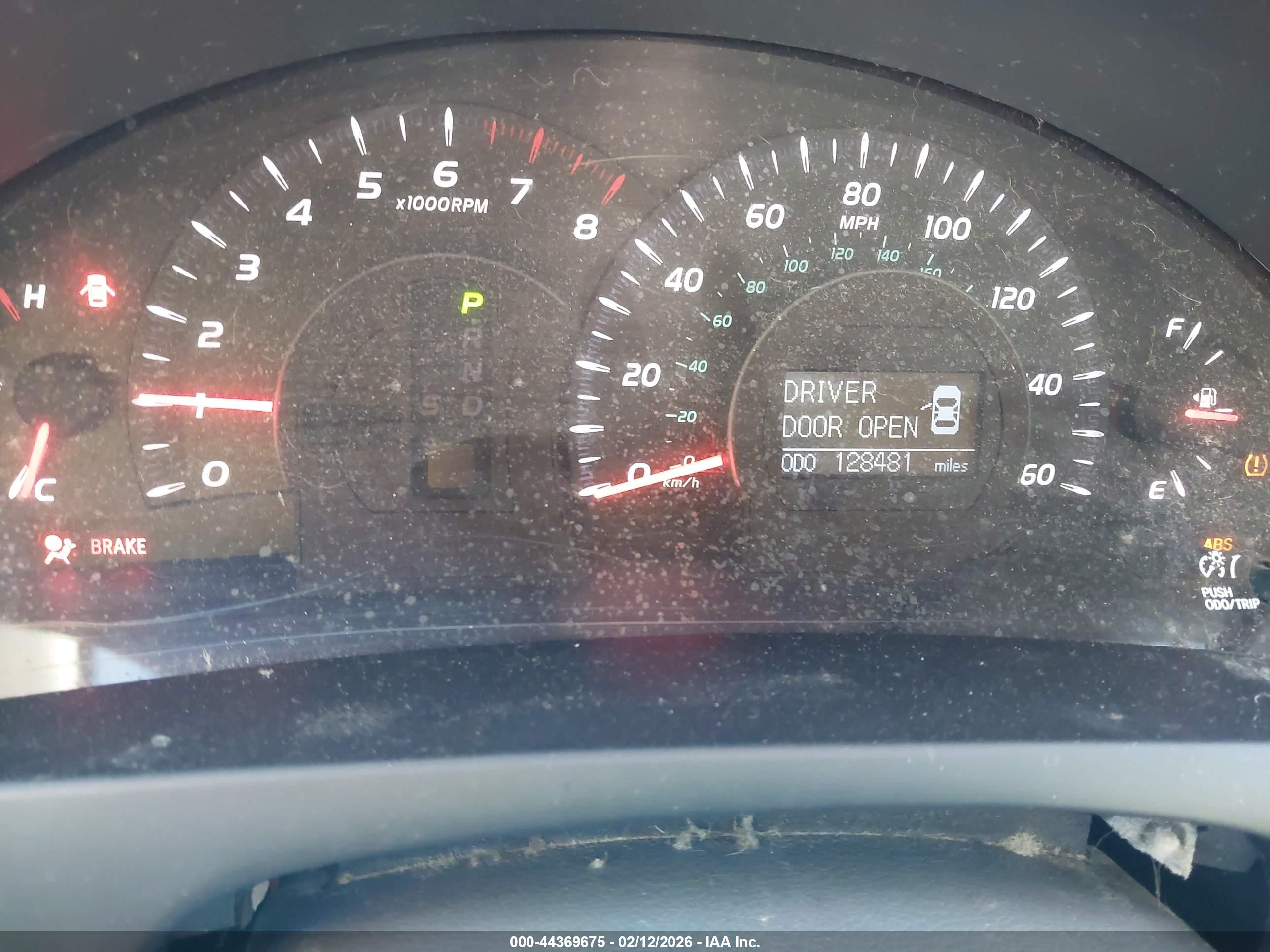 TOYOTA CAMRY image 7