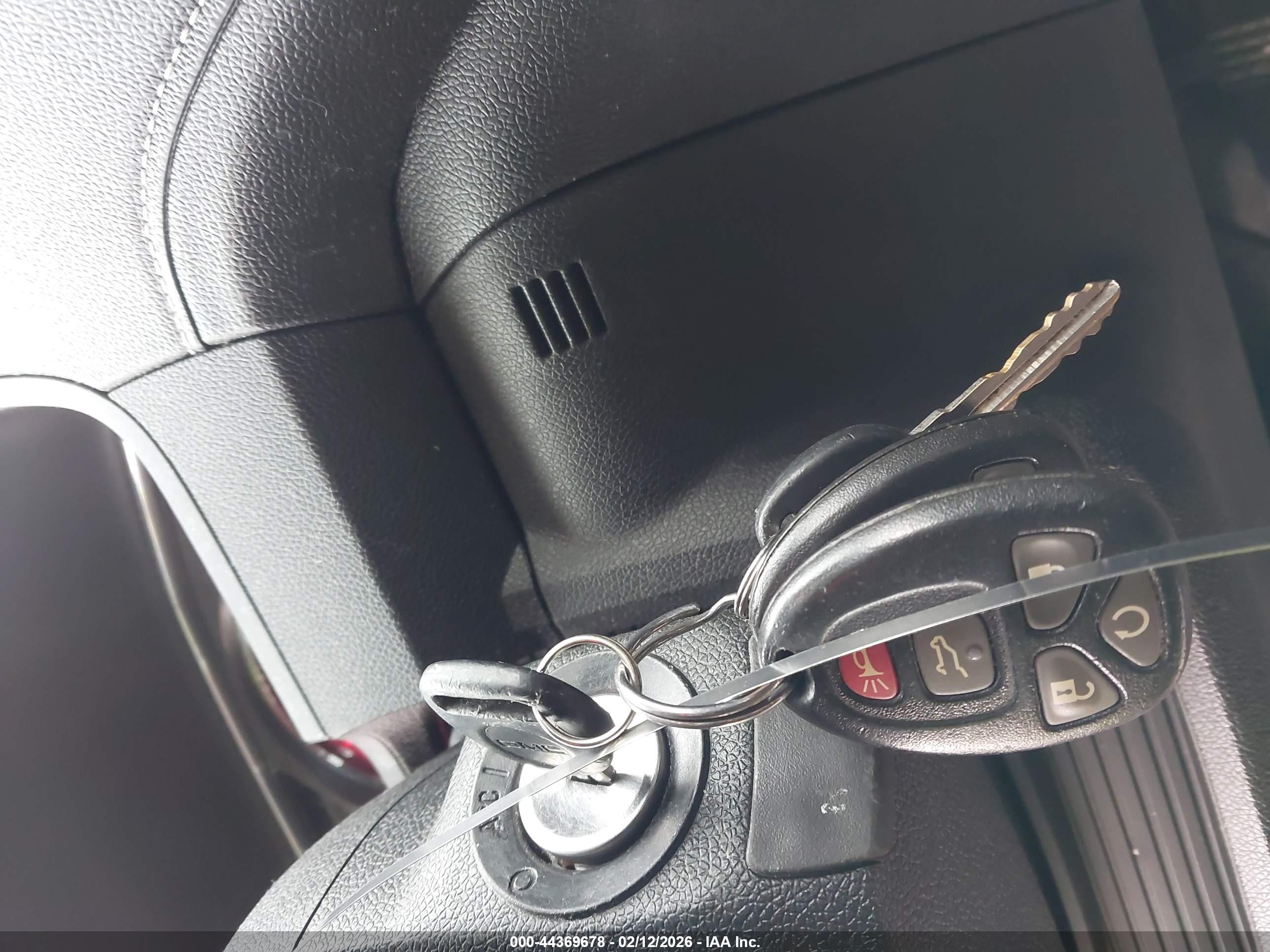 GMC ACADIA image 11