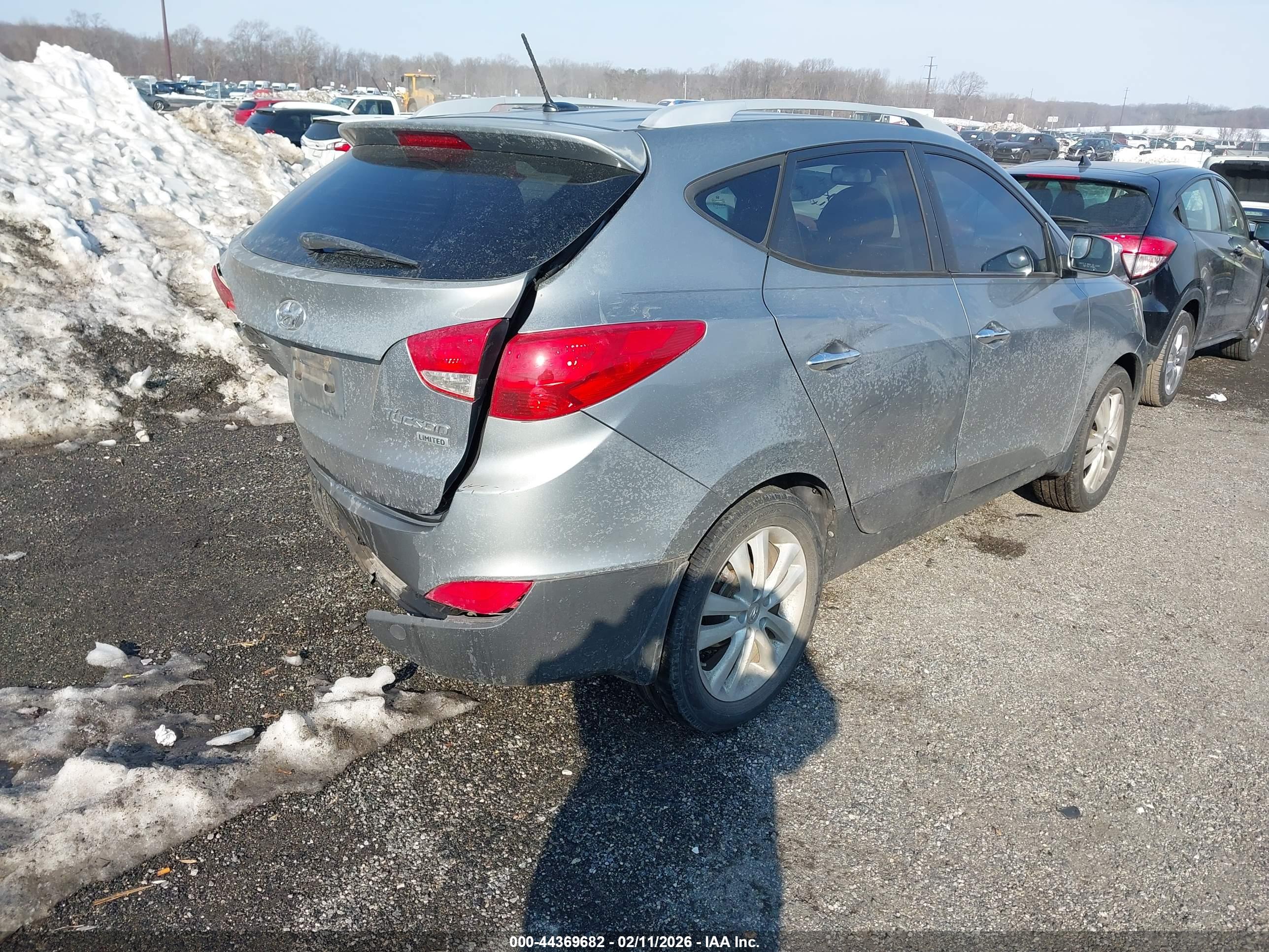 HYUNDAI TUCSON image 4